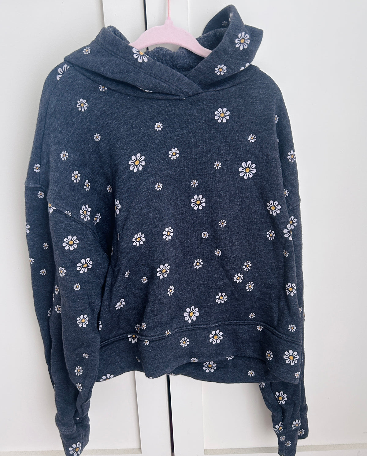 #15 Old Navy 8Y Daisy Hoodie