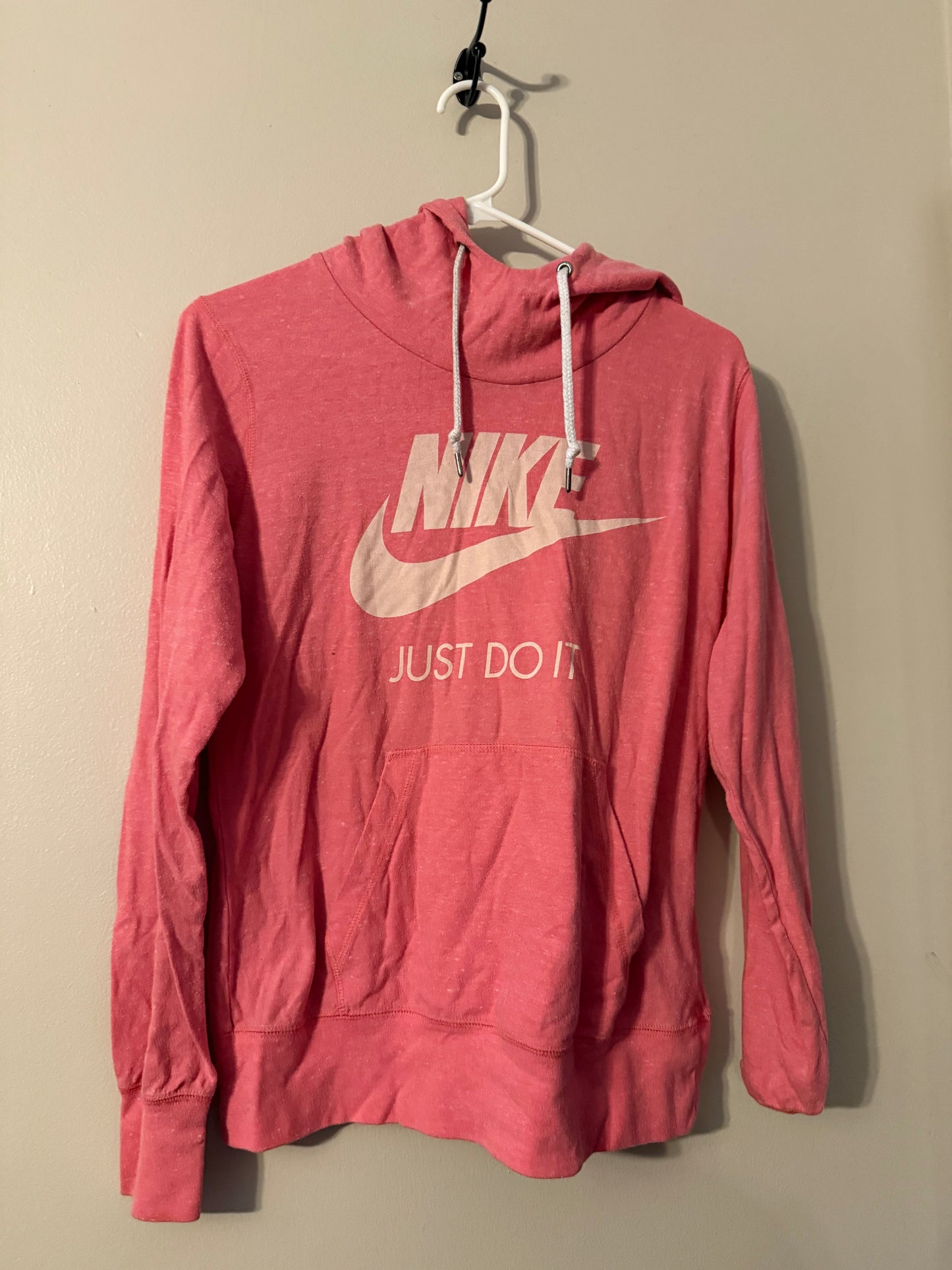 REDUCED Seller #66 Women’s Size Large Pink Nike Thin Sweatshirt