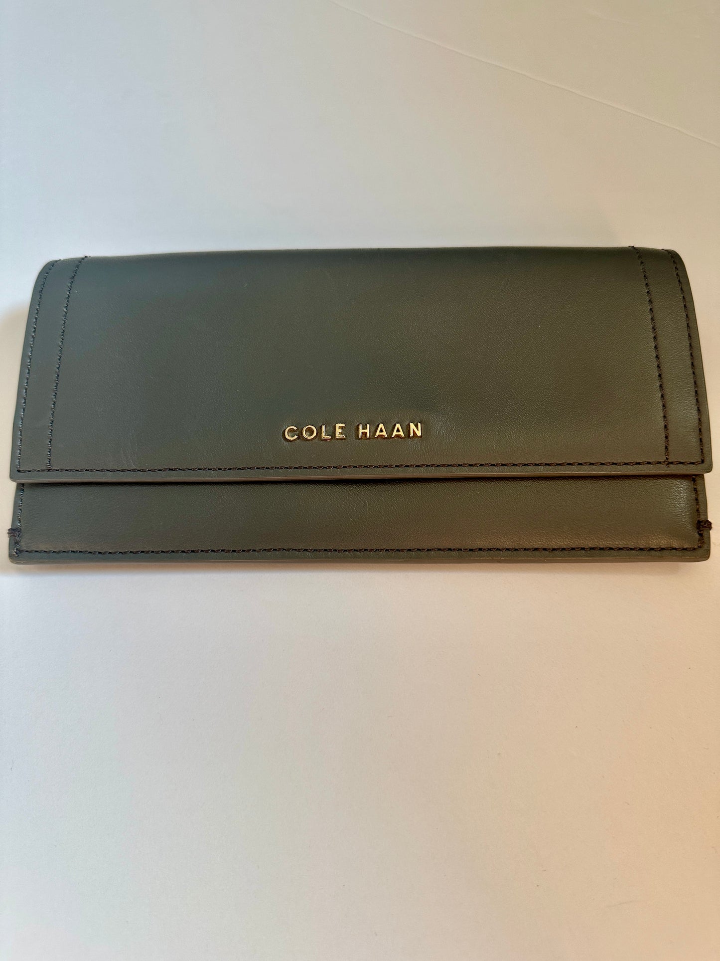 #162 Cole Haan gray wallet