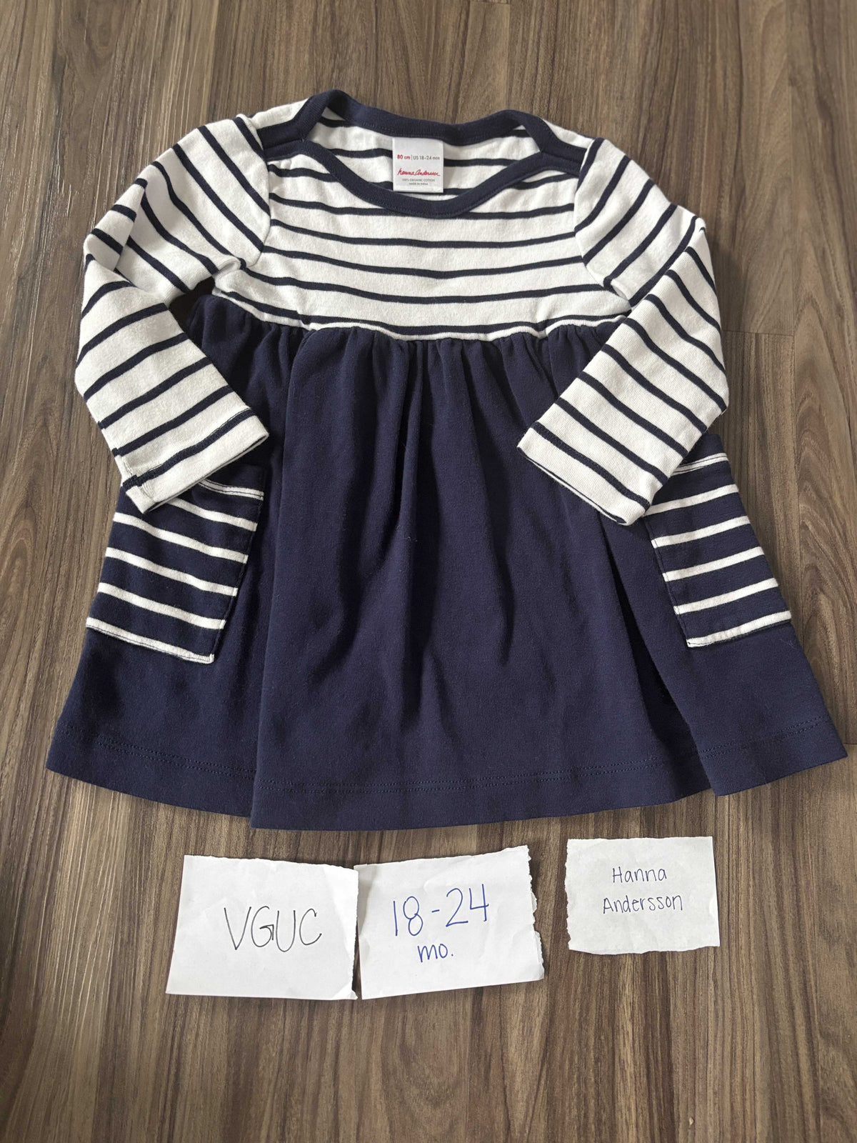 #138 - 18-24 Mo VGUC Hanna Andersson Navy/White Striped Dress