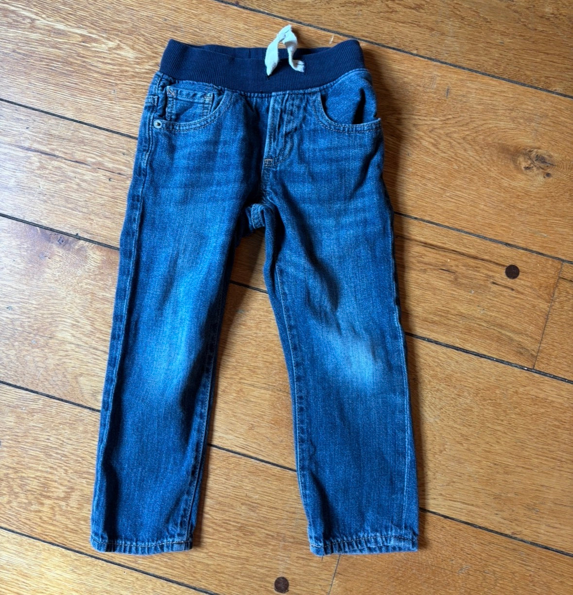 #22 Gap Denim jeans 4t