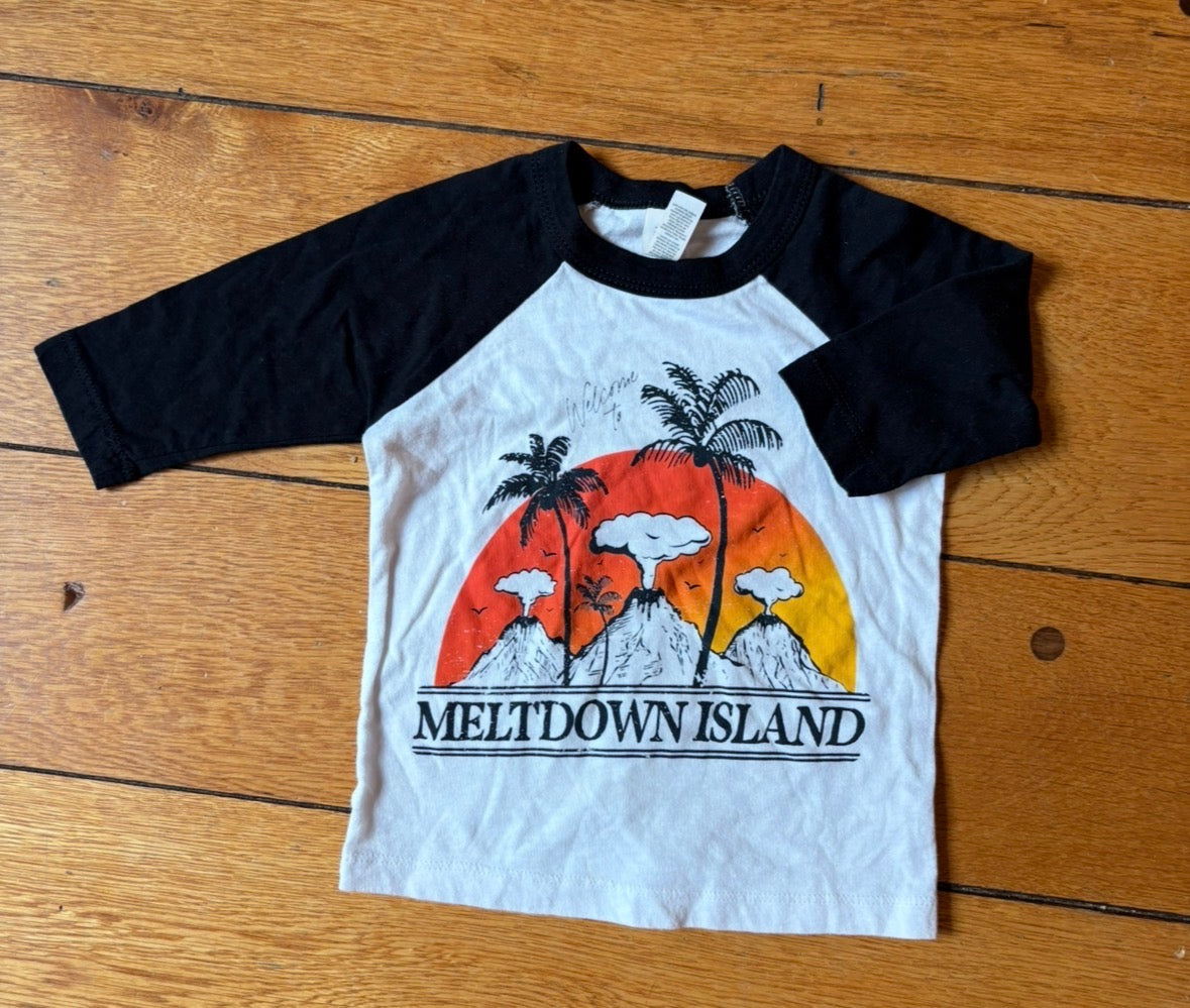 #22 Boys graphic tshirt 2t