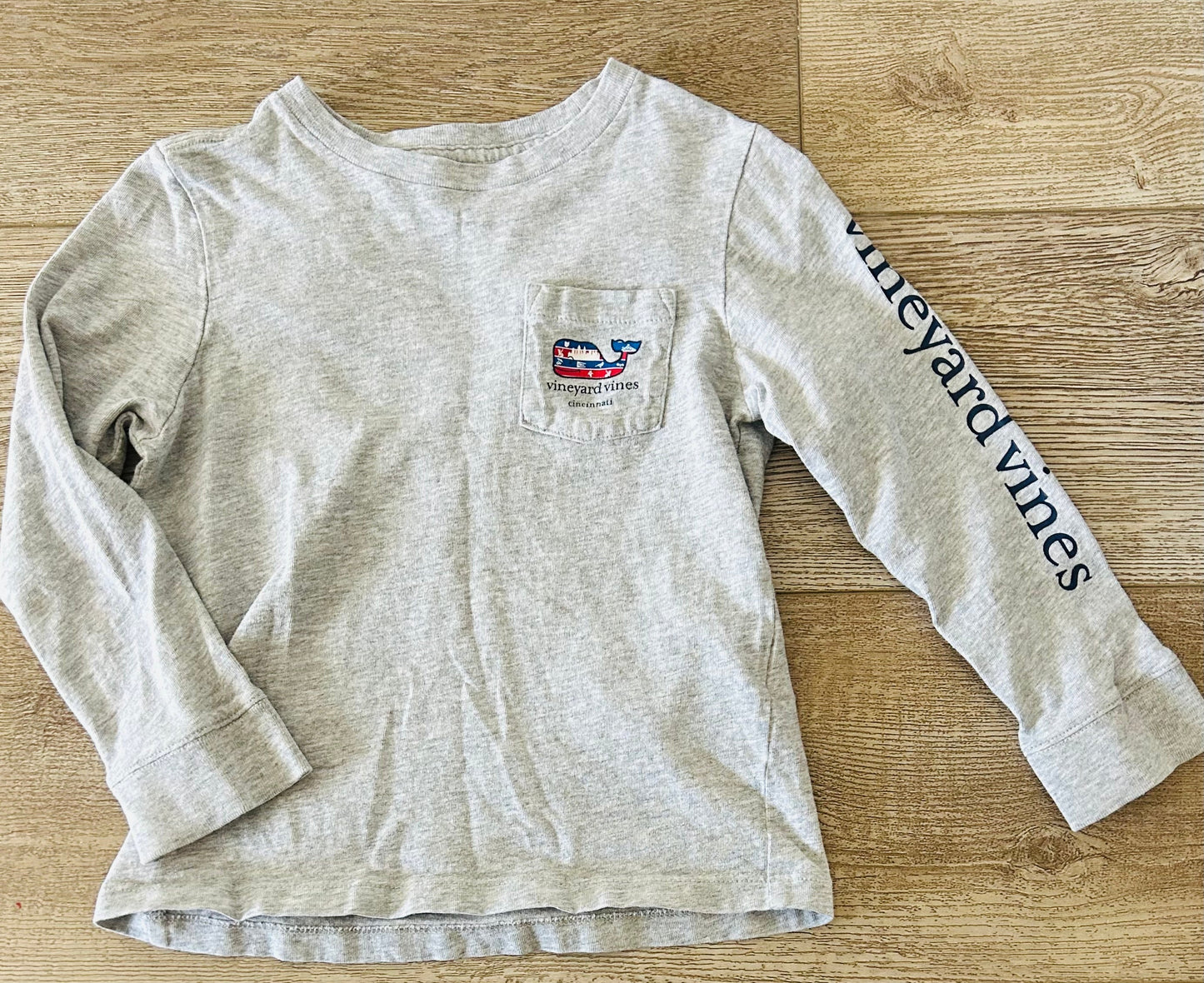 #15 VV 4t Cincinnati LS Shirt VGUC