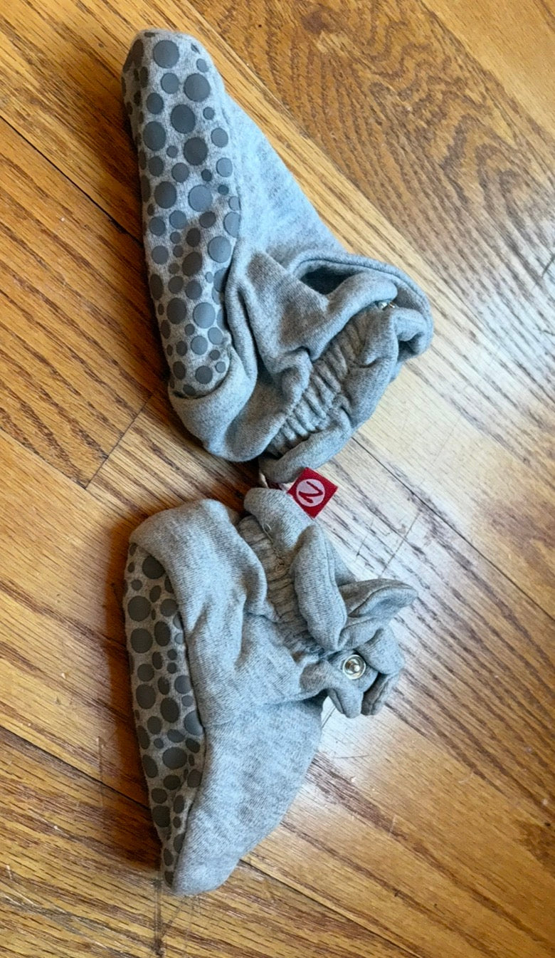 #22 gray and blue booties size 12-18m