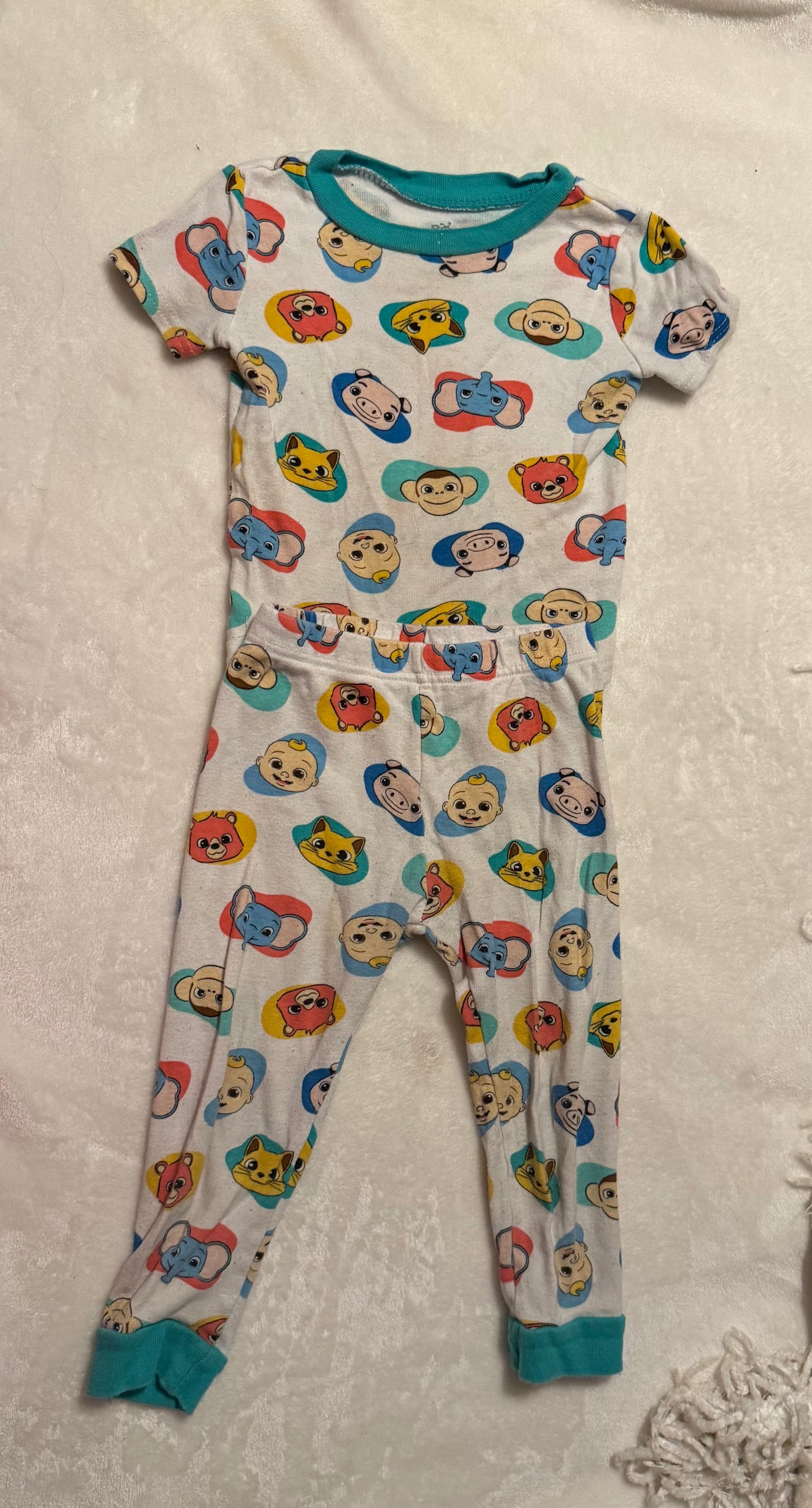 Seller #66 Boys 3T (fit like 2T) Boys Cocomelon Pajama