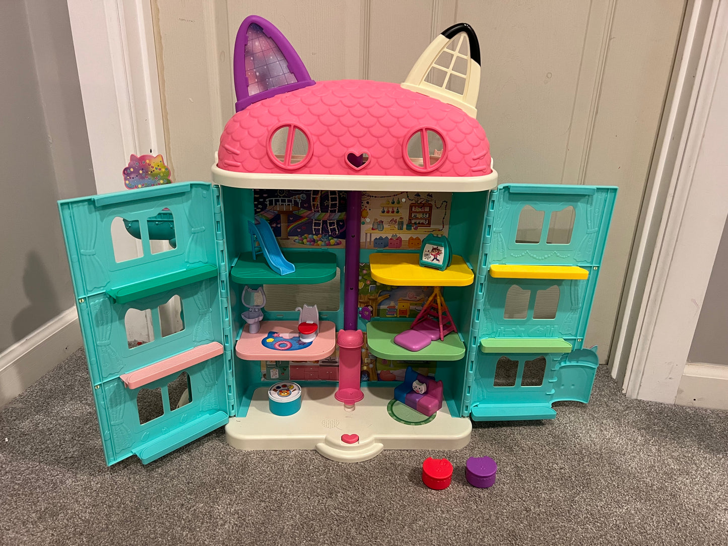 #78 Gabby's Dollhouse and accessories