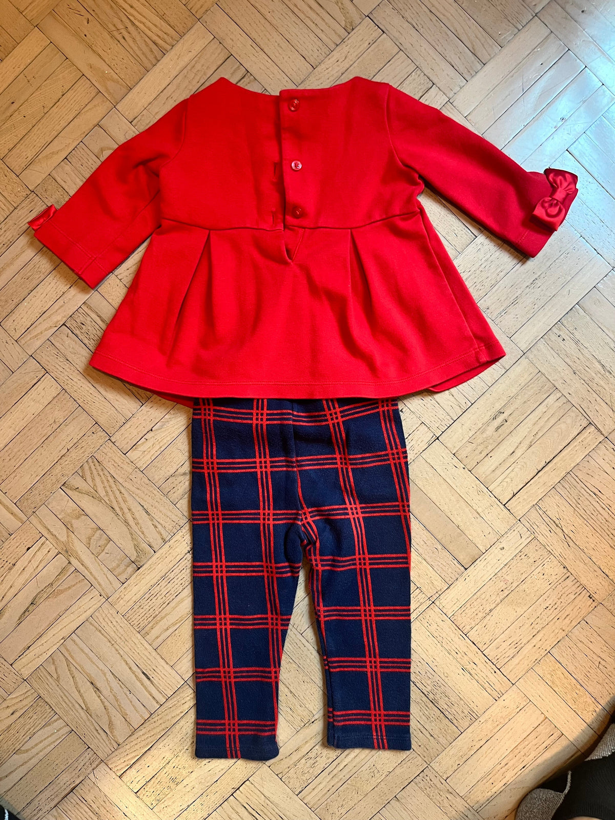 #195 Janie and Jack Girls 12-18 month Holiday Christmas outfit