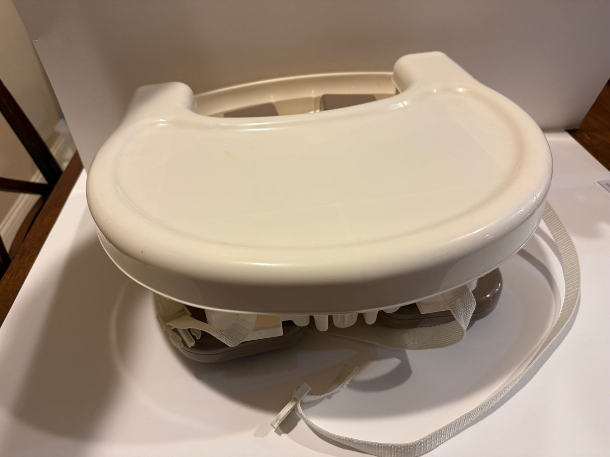 Seller # 142 Summer Infant Portable High Chair