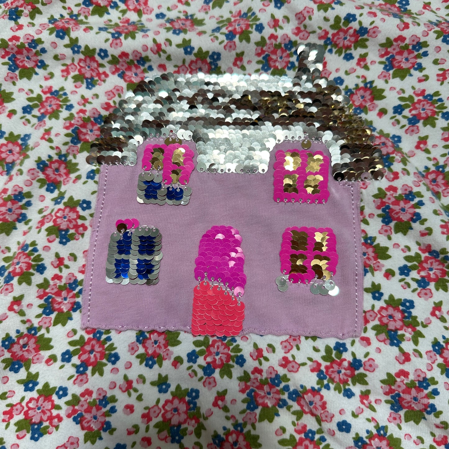 #162 Mini Boden Sequin House top 4/5