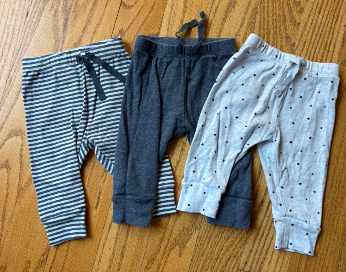 #22 Baby Gap boys organic pants size 3-6m