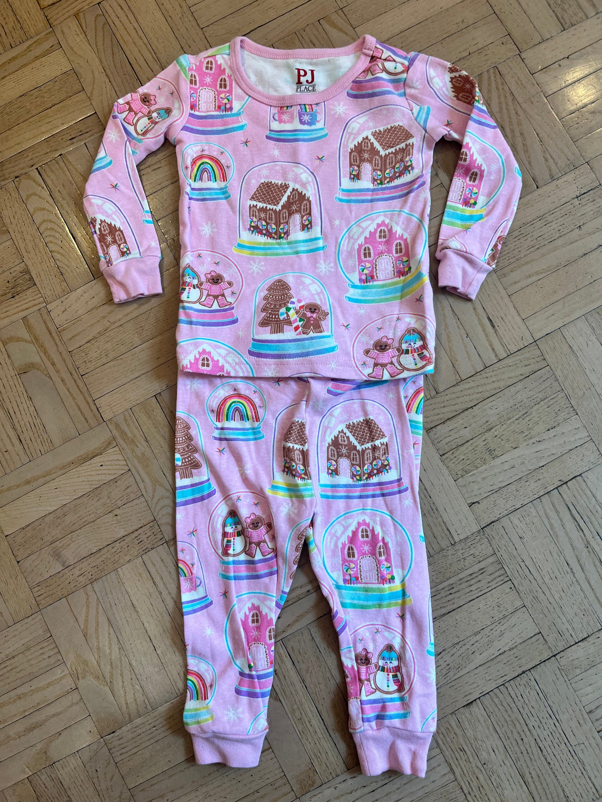 #195 Children’s Place EUC 12-18 month Girl Christmas Pajamas