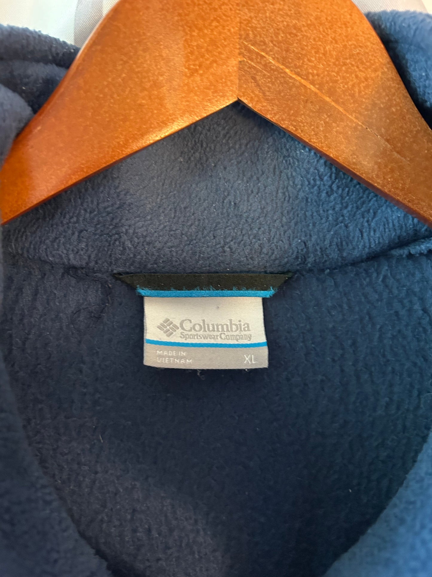 Reduced! Seller #18 Xavier XU Columbia fleece adult XL