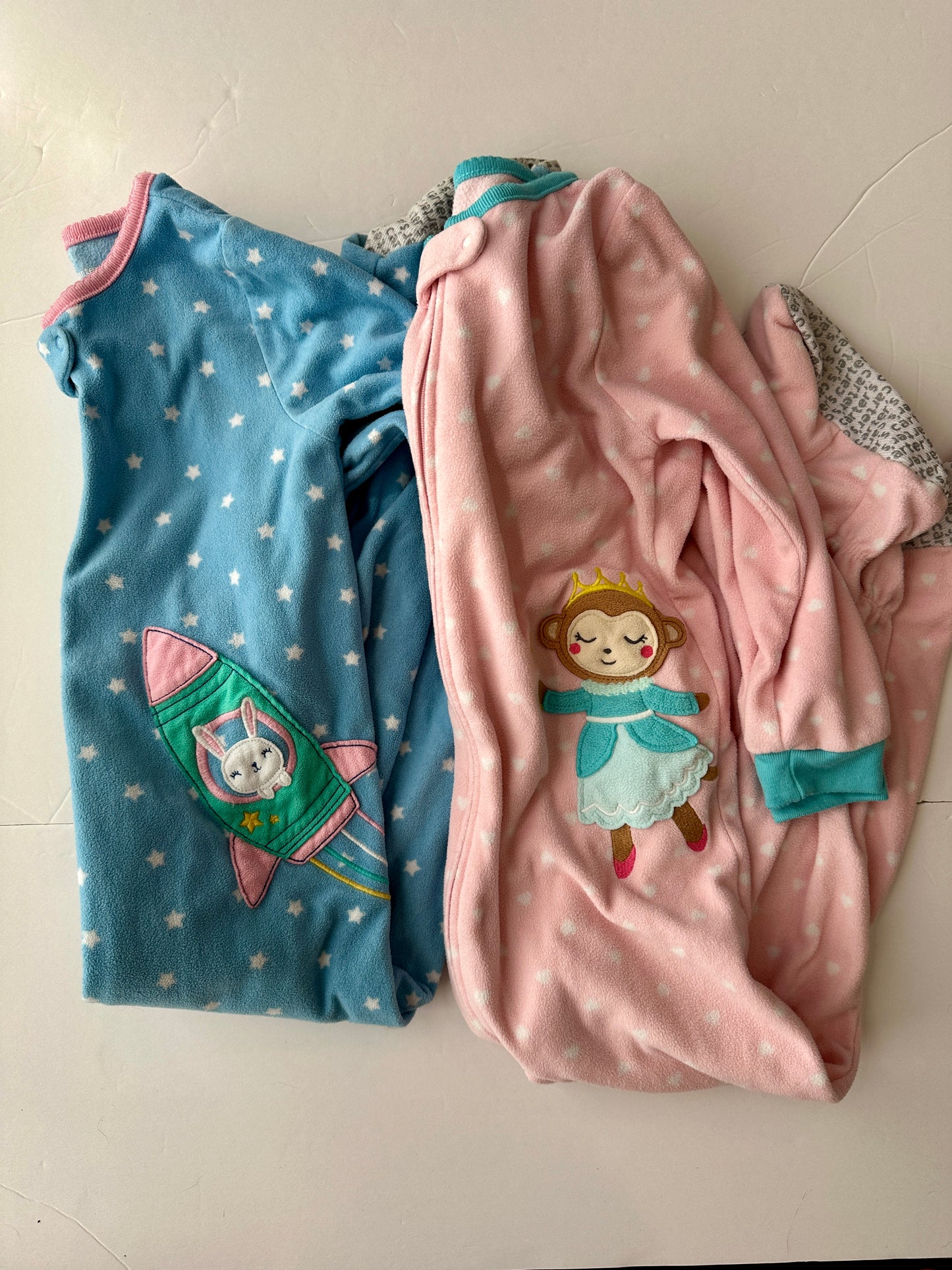 #162 Carters Fleece Footie PJs 4t
