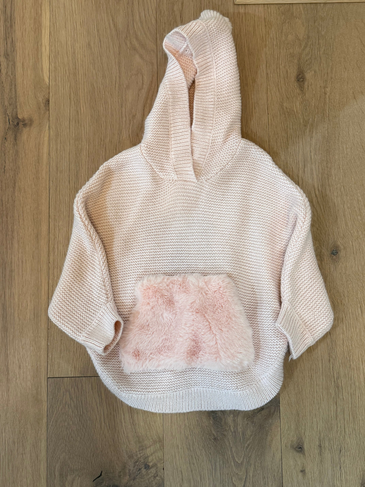 #21 • Girls • Cat & Jack • 2T/3T • EUC