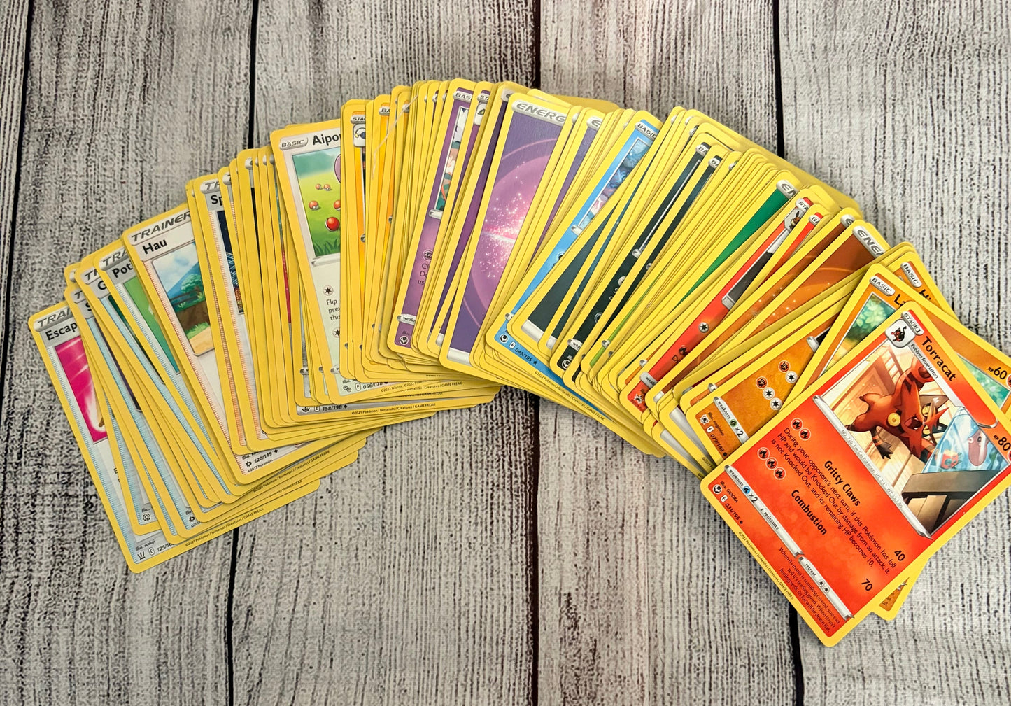 Seller 122 REDUCED Pokémon Cards