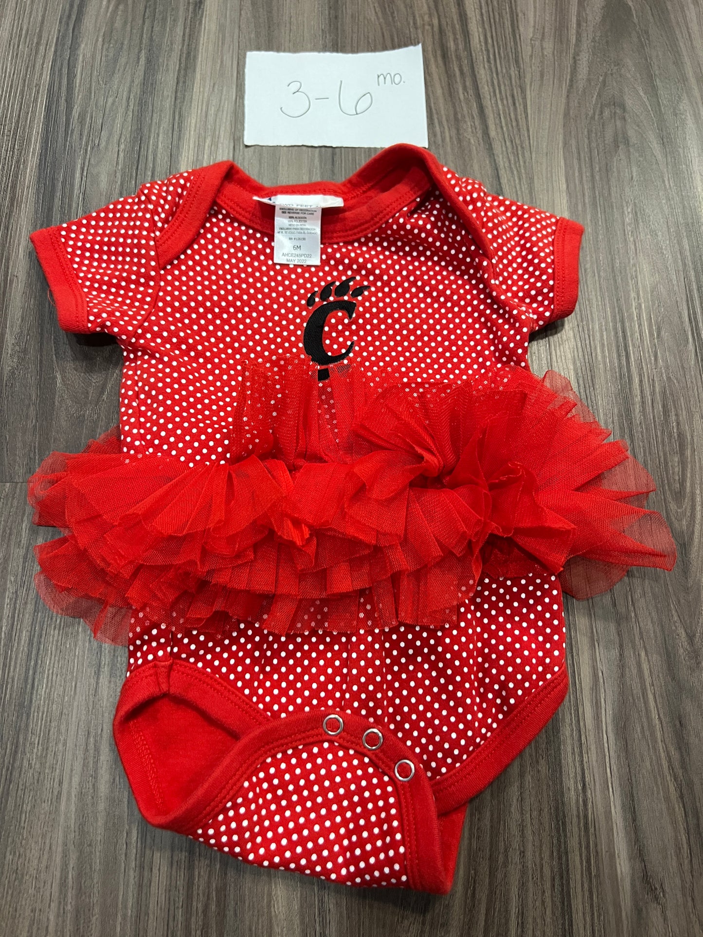 #138 - 3-6 Mo - EUC Two Feet Ahead - Red Polka Dot Tutu UC Bearcats Onesie - PU 45236