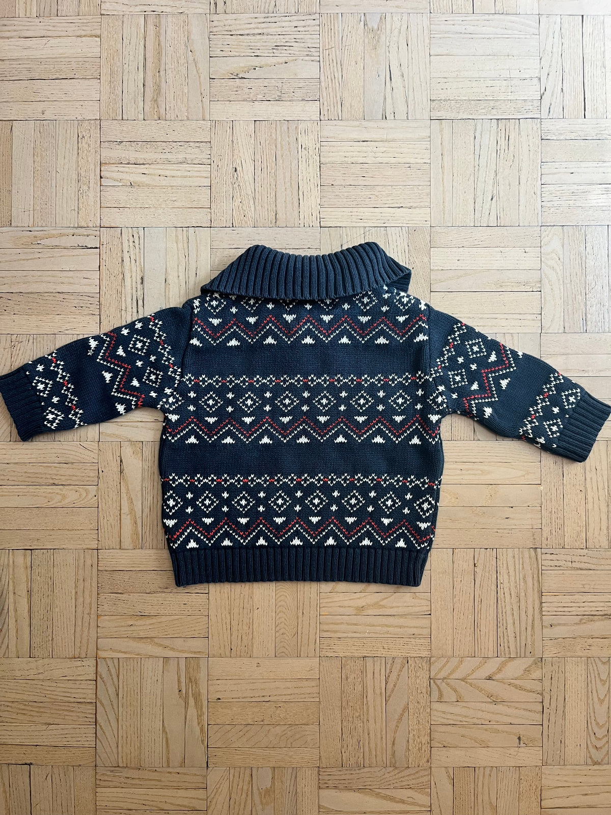 #195 Boys Oshkosh 12 month navy holiday sweater