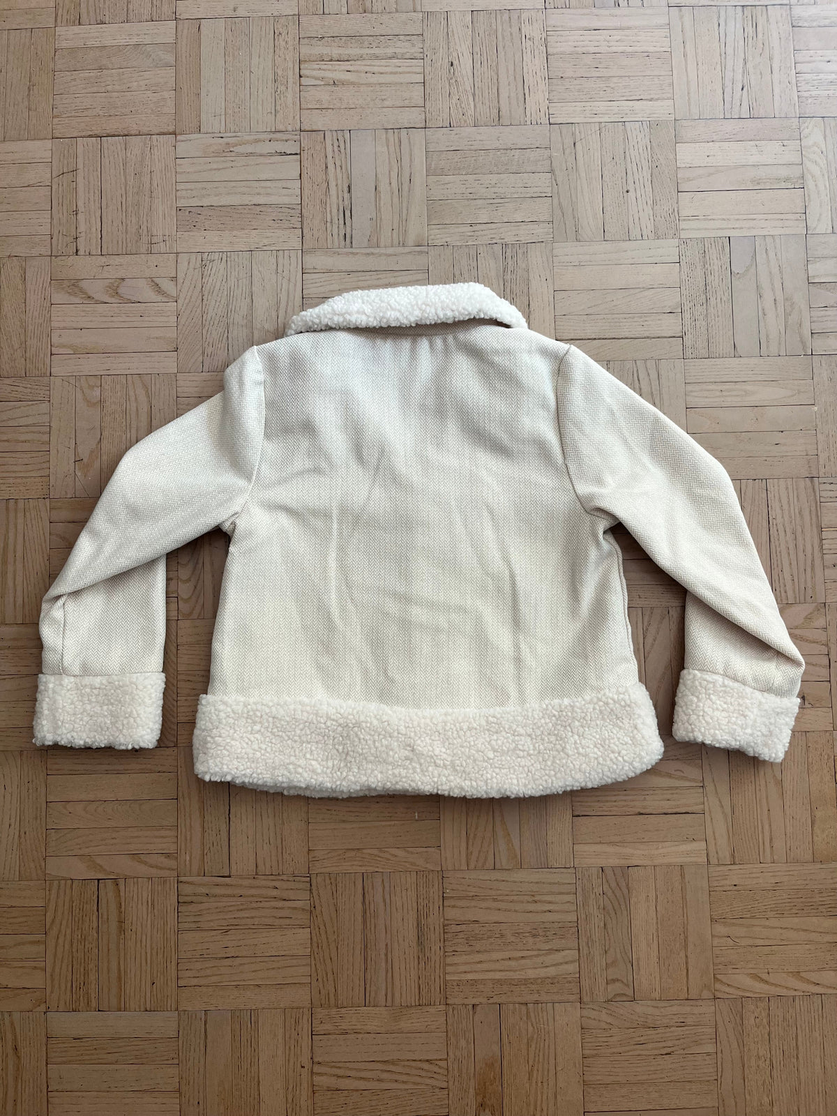 #195 EUC Girls 5/6 Disney Cream Coat