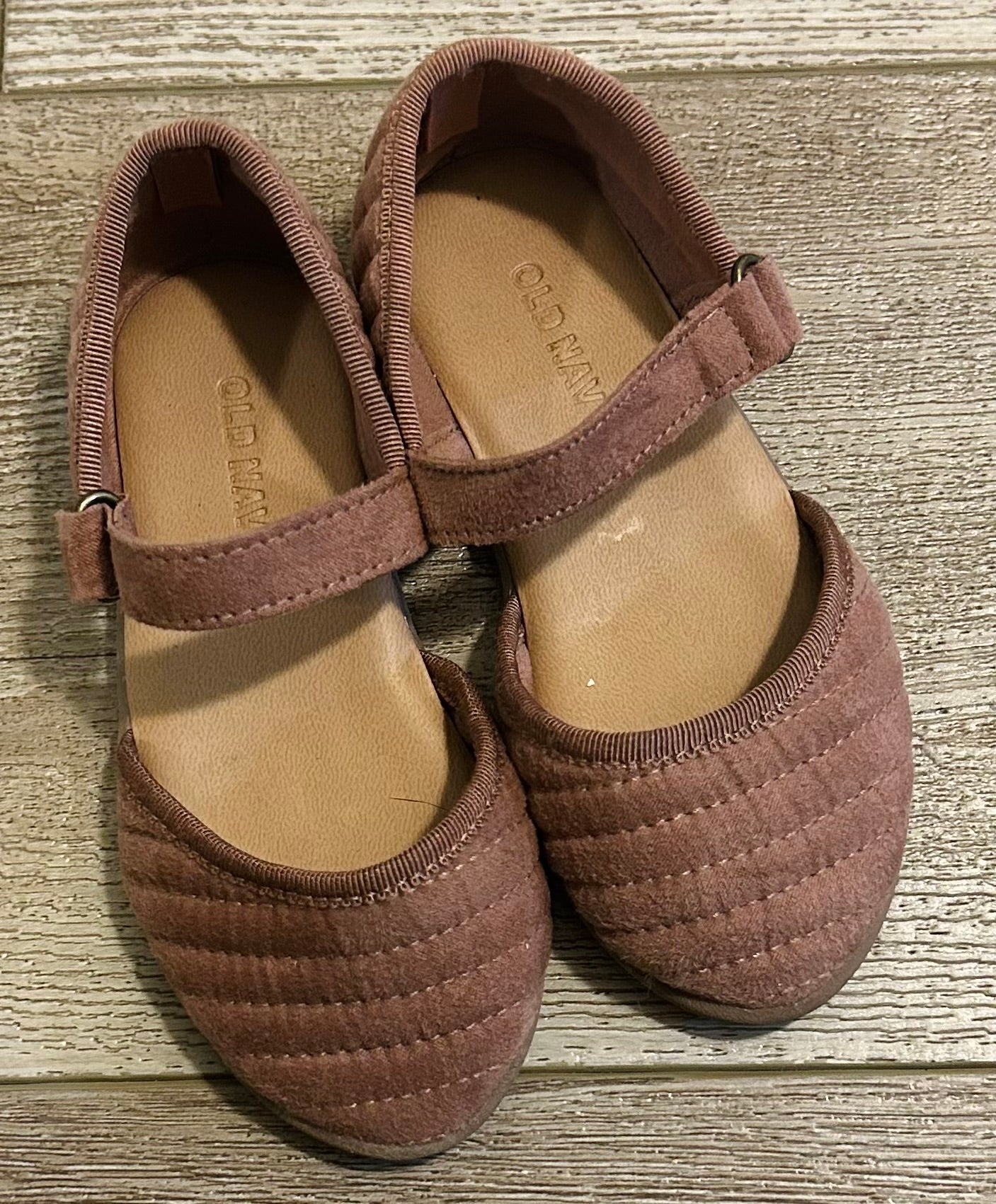 #15 ON 7c Quilted Shoes VGUC
