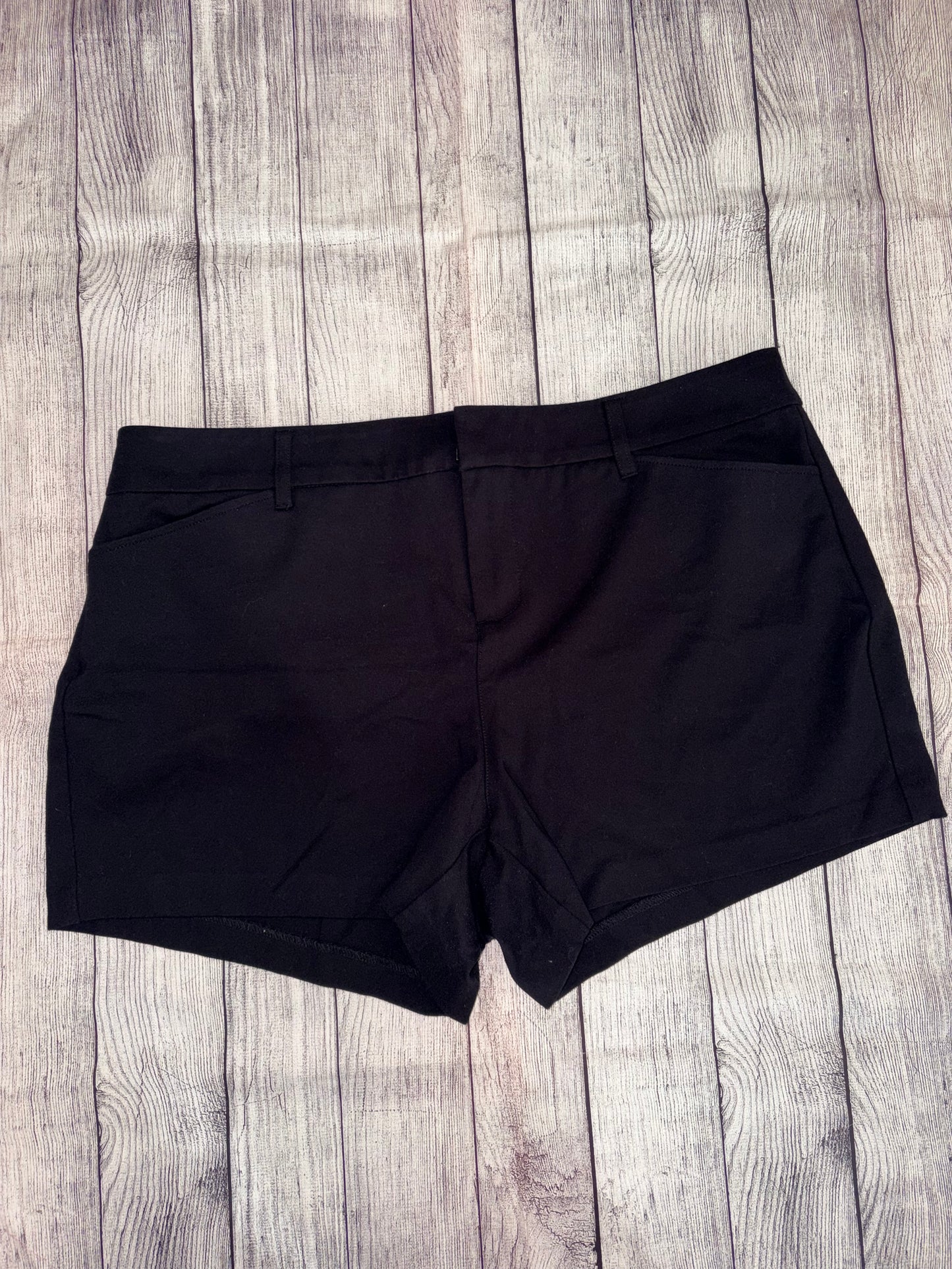 Seller 122 Torrid Women’s Size 18 Shorts