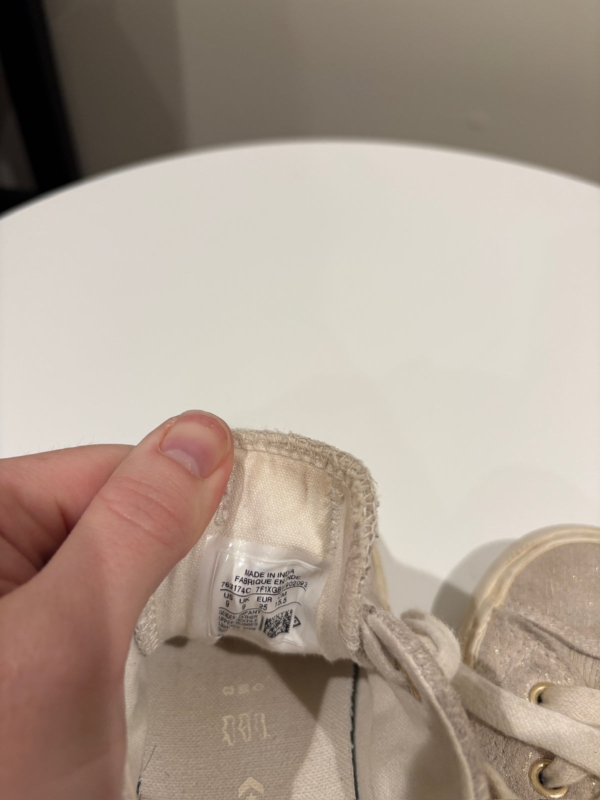 Seller #105 - Size 9c Girls Tan Metallic Suede Converse GUC