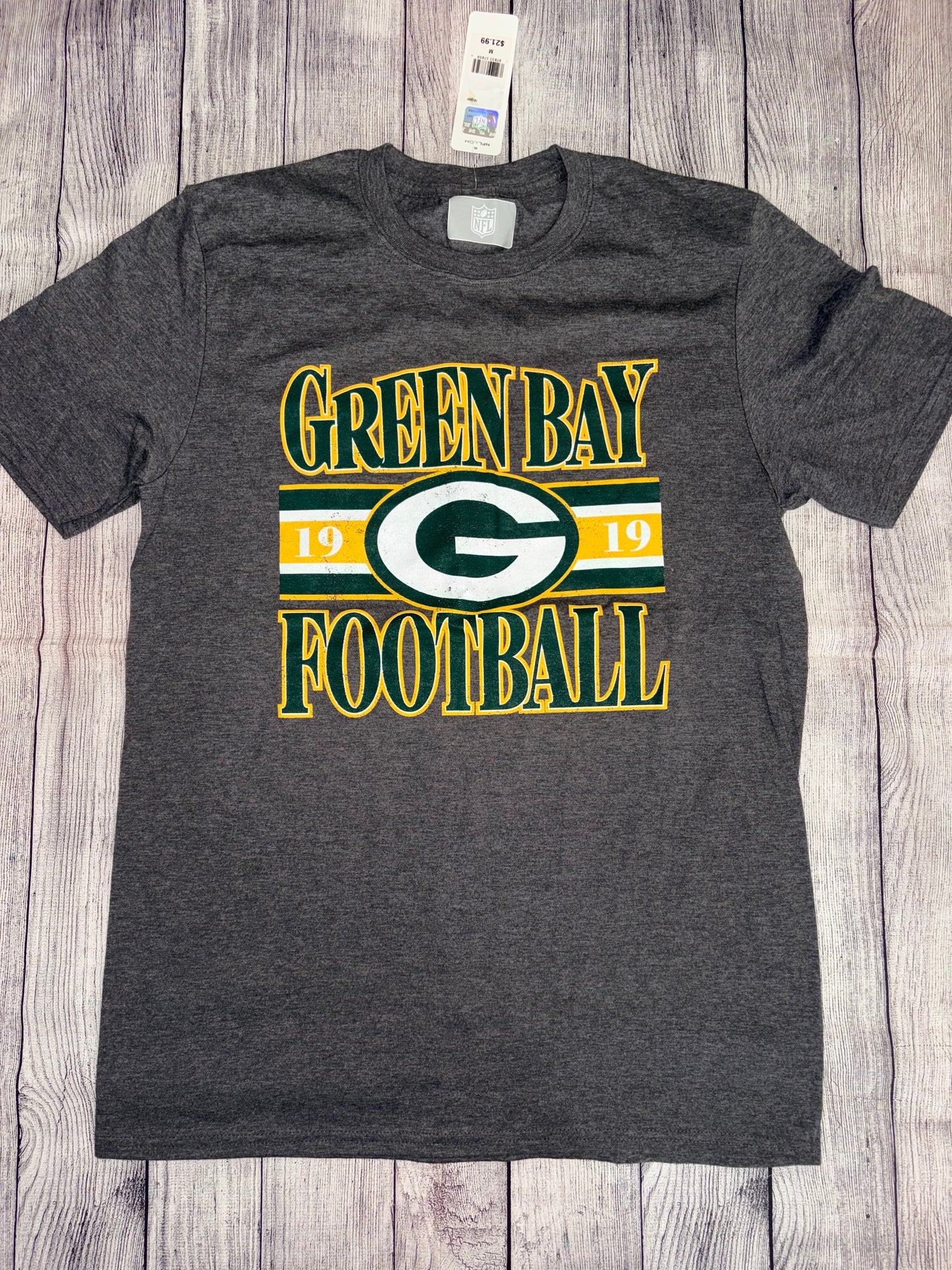 Seller 122 New NFL Green Bay Tee Size Medium Unisex