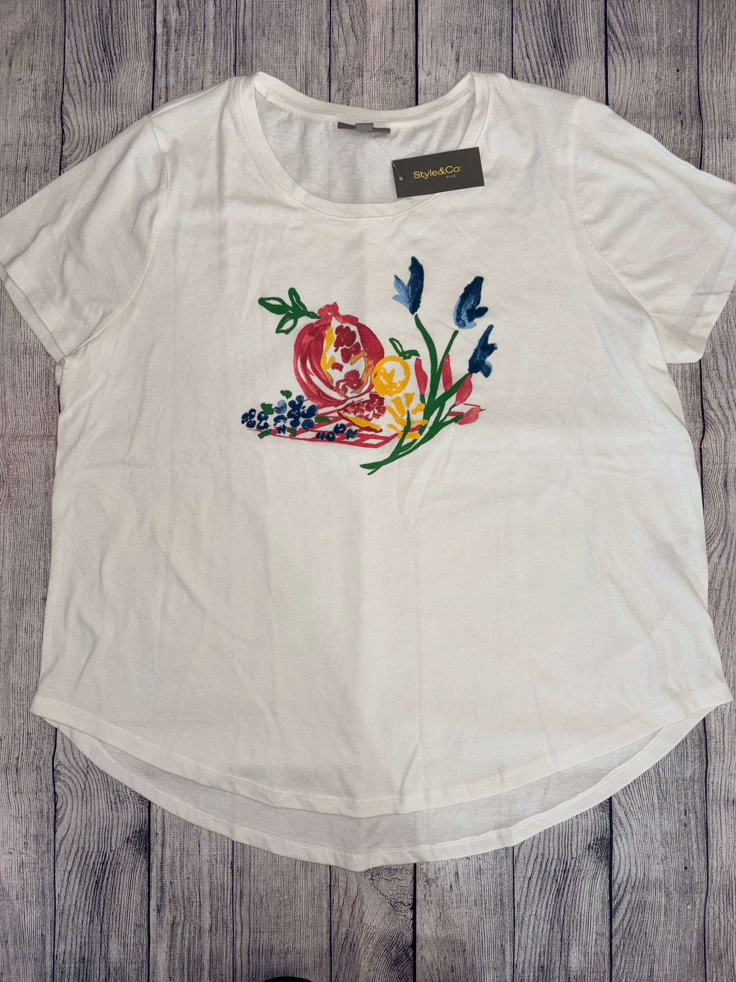 Seller 122 New Style & Co. women’s 1X Tee