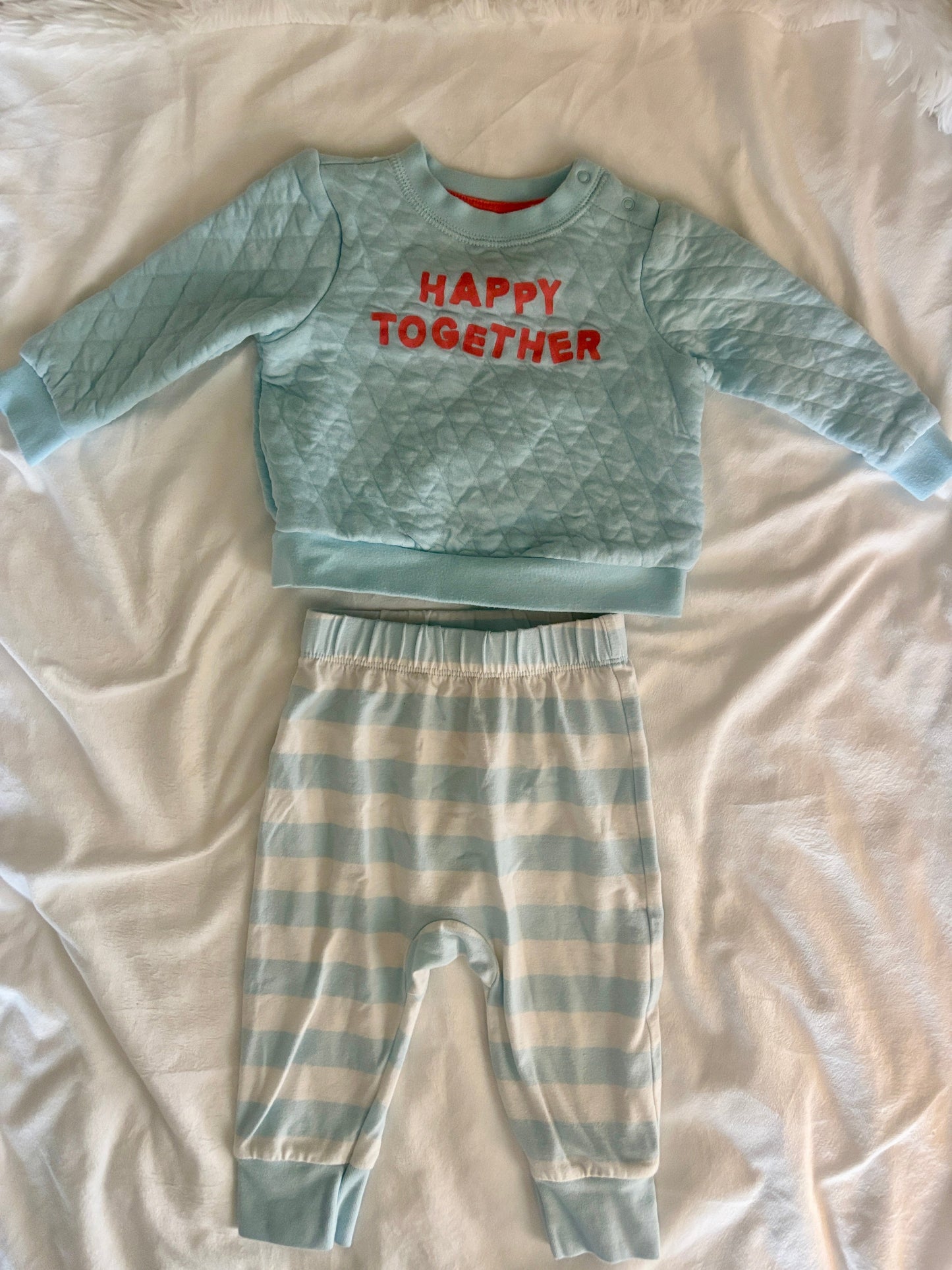 #84 *REDUCED* Cat & Jack 12m Outfit