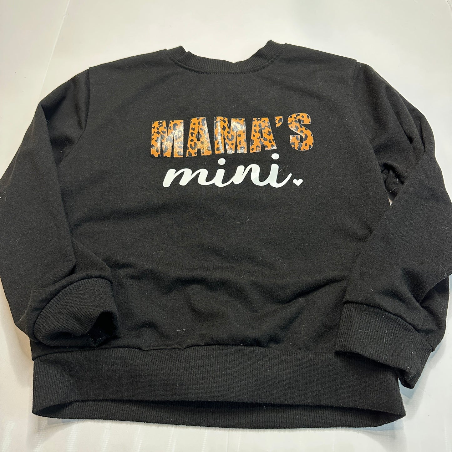 #162 Mamas Mini SHEIN Sweatshirt 5t