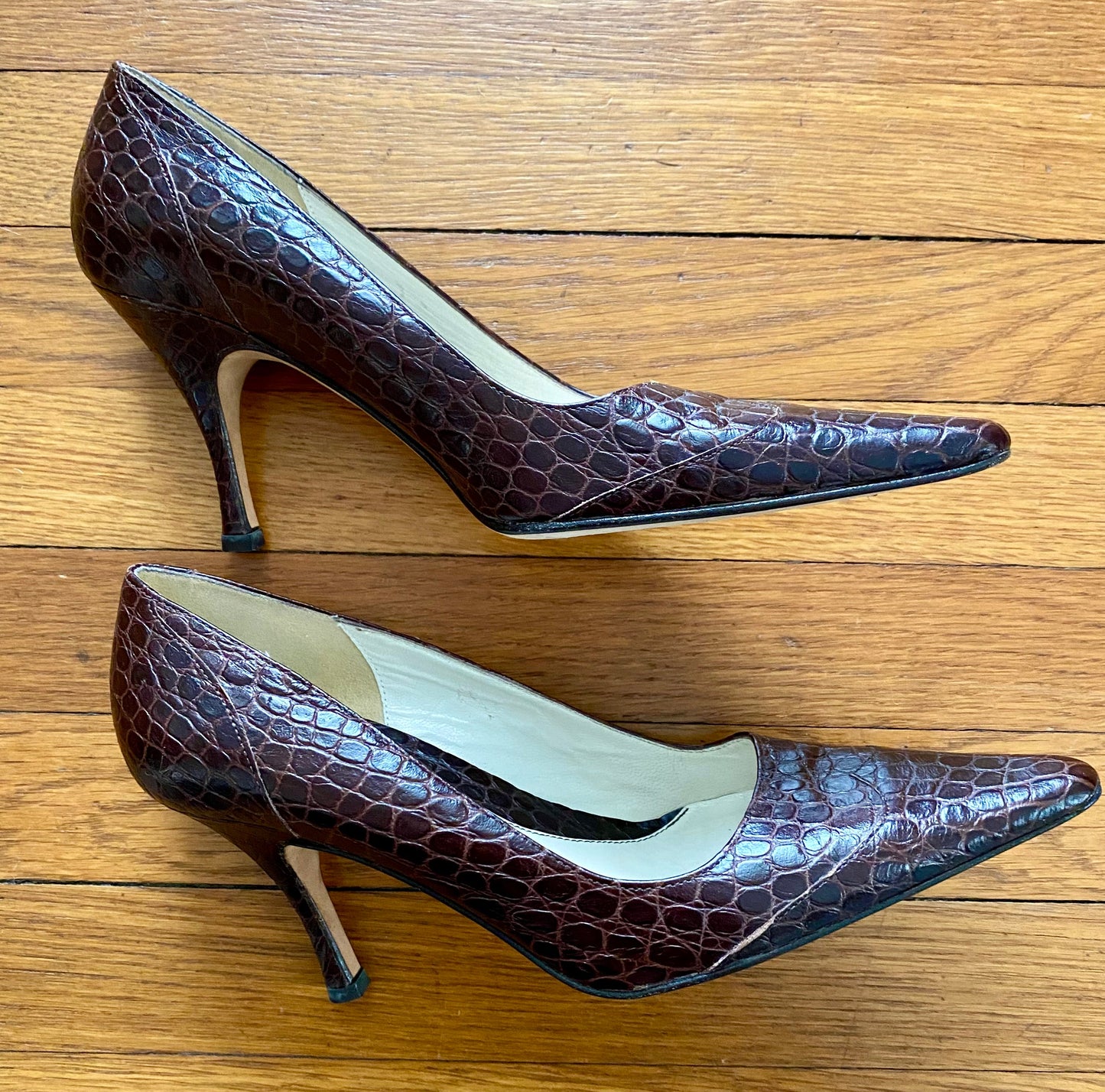 #193 - Banana Republic Leather croc brown heels, Women's Size 7