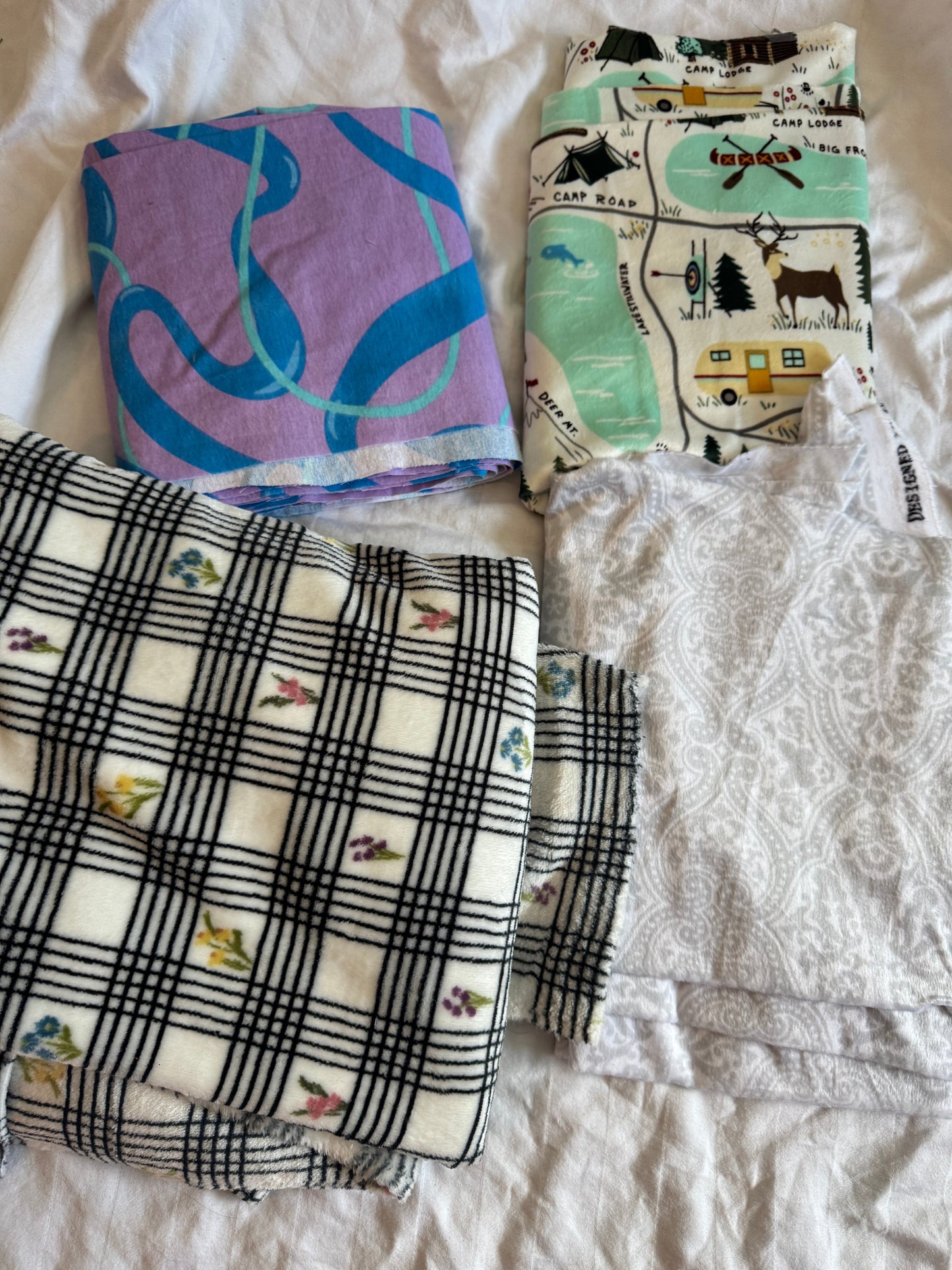 Seller #22 - 4 different flannel/minky fabrics (at least 1/2 yard each)