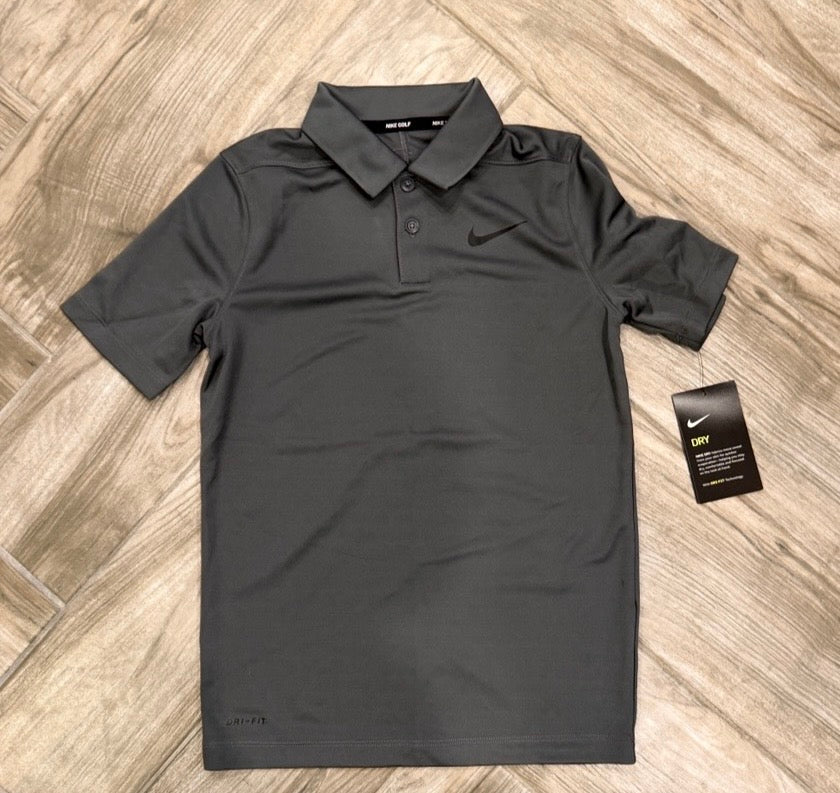#208 NWT Boys Nike Polo Size Small
