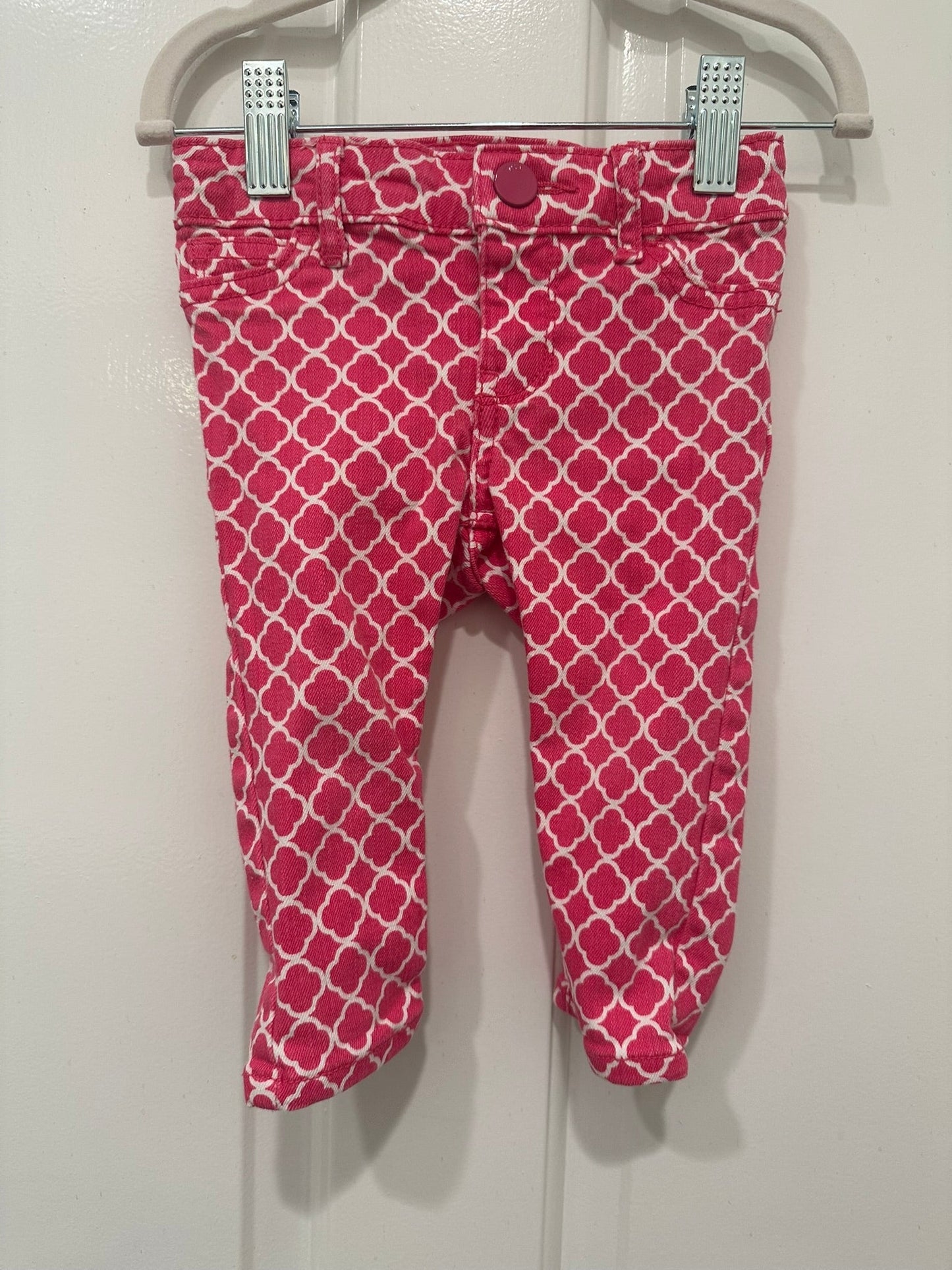 #85 REDUCED Baby Gap Pink White quatrefoil Jeans, Infant girls 12-18m