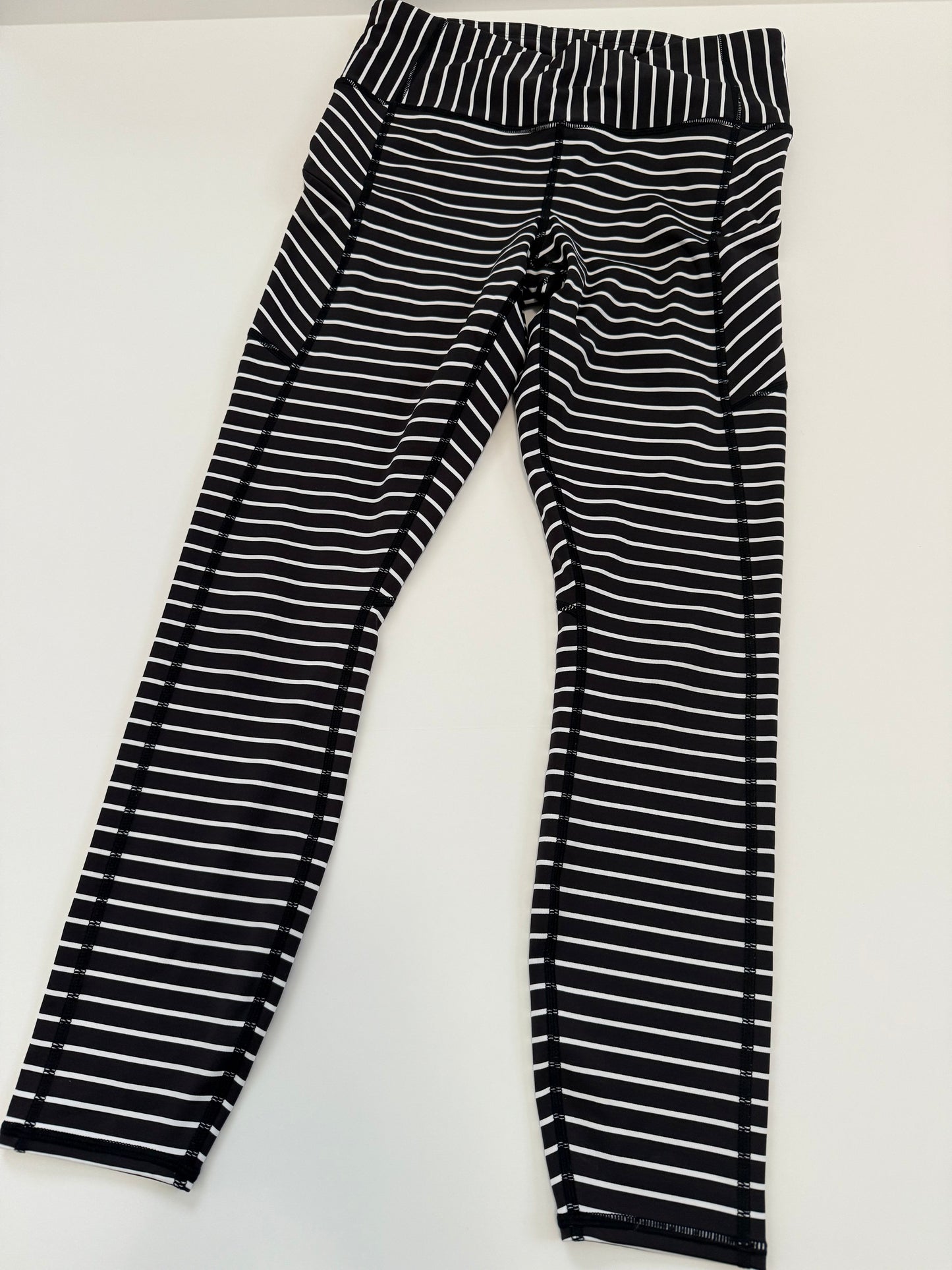 #96 Athleta Women’s Striped Legging Size 4