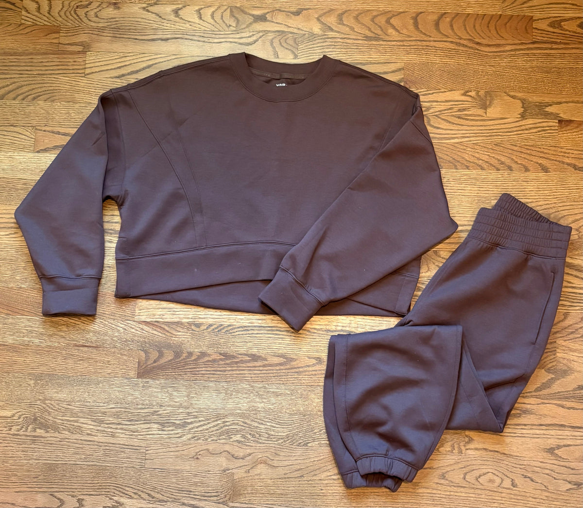 #74 Women’s YPB neoKnit sweat set - M