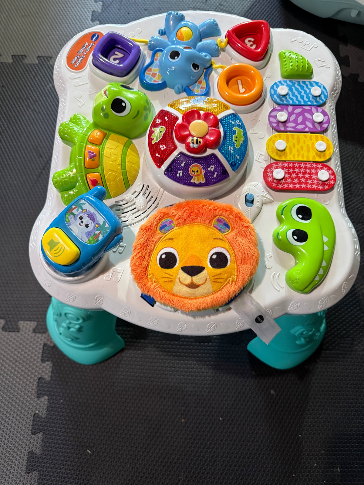 #20 REDUCED!! Vtech stand and play toy EUC
