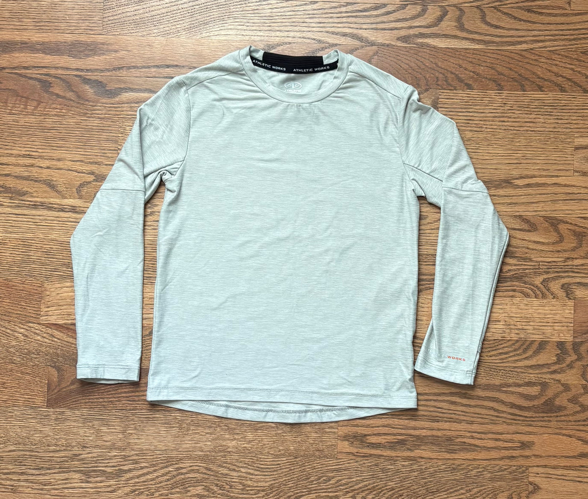 #74 Boys Athletic Works Athletic Long Sleeve Tee - S (6-7)