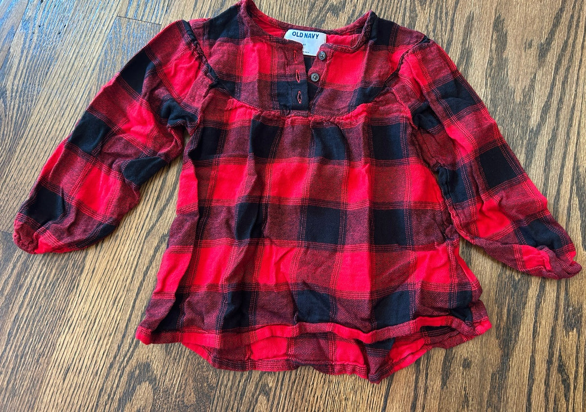 Seller 120, VGUC Girls Old Navy Buffalo Plaid shirt Size 5T