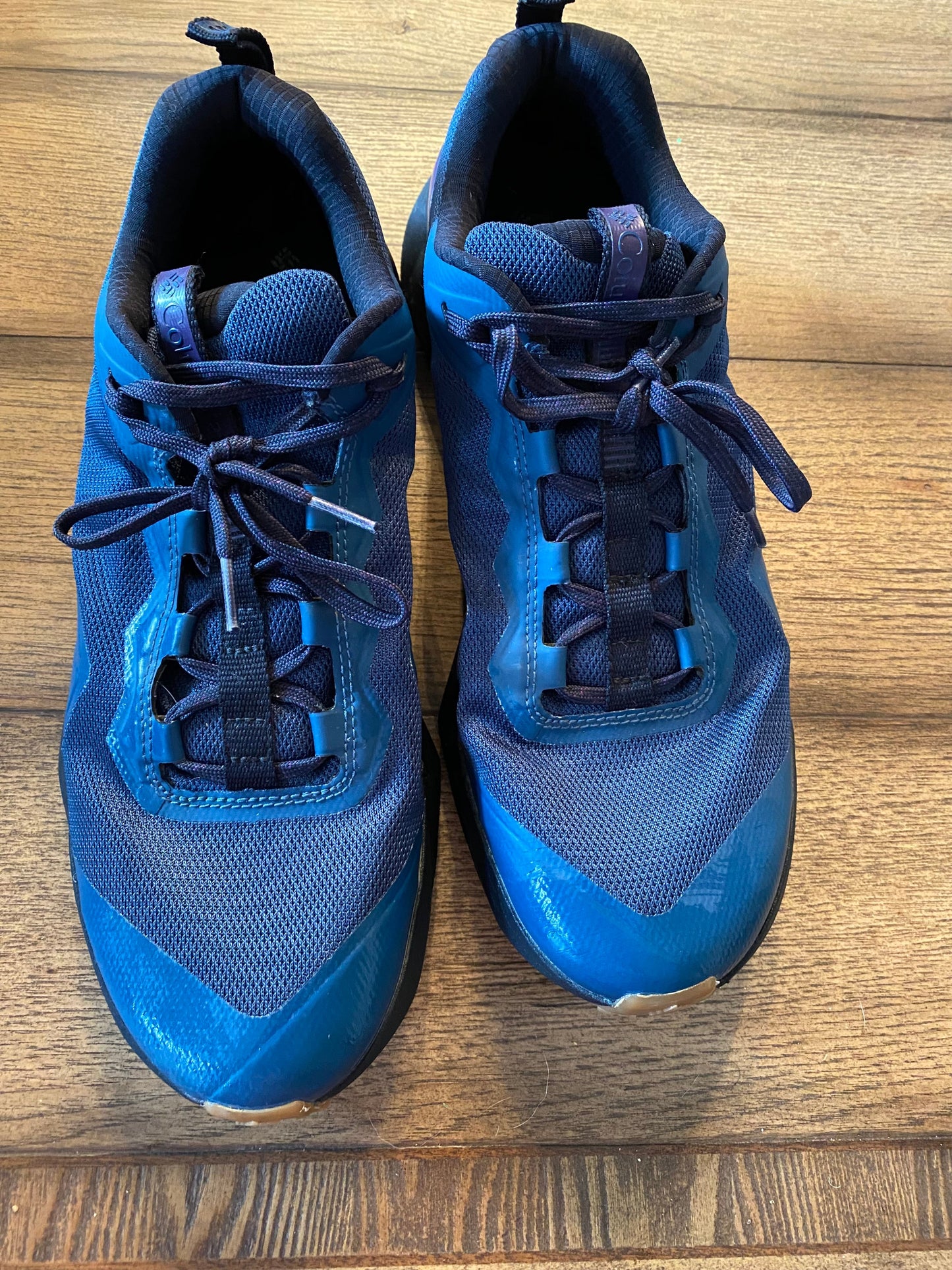 #180 Mens shoe Columbia 11.5