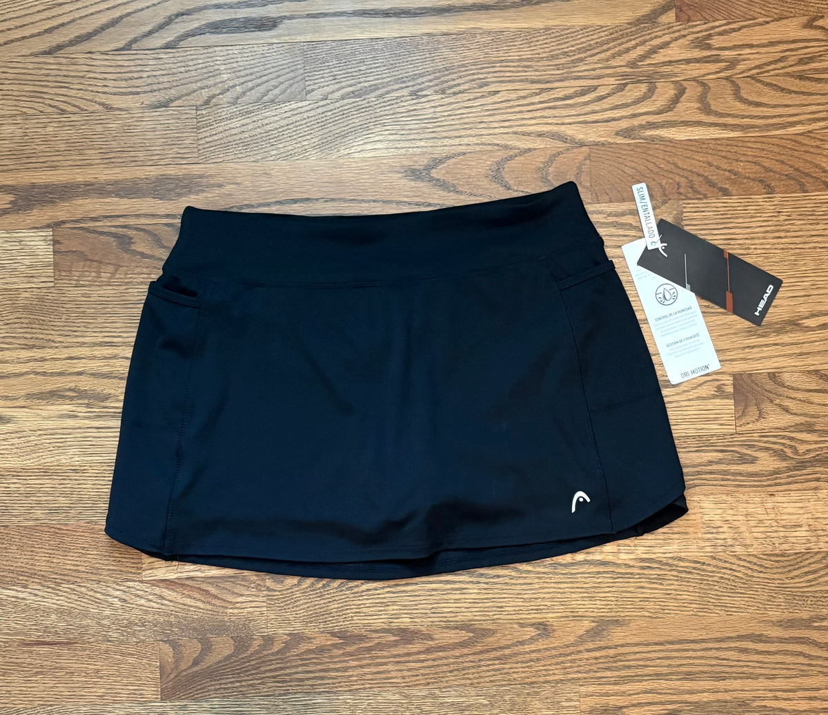 #74 NWT Women’s Head Athletic Skort - M