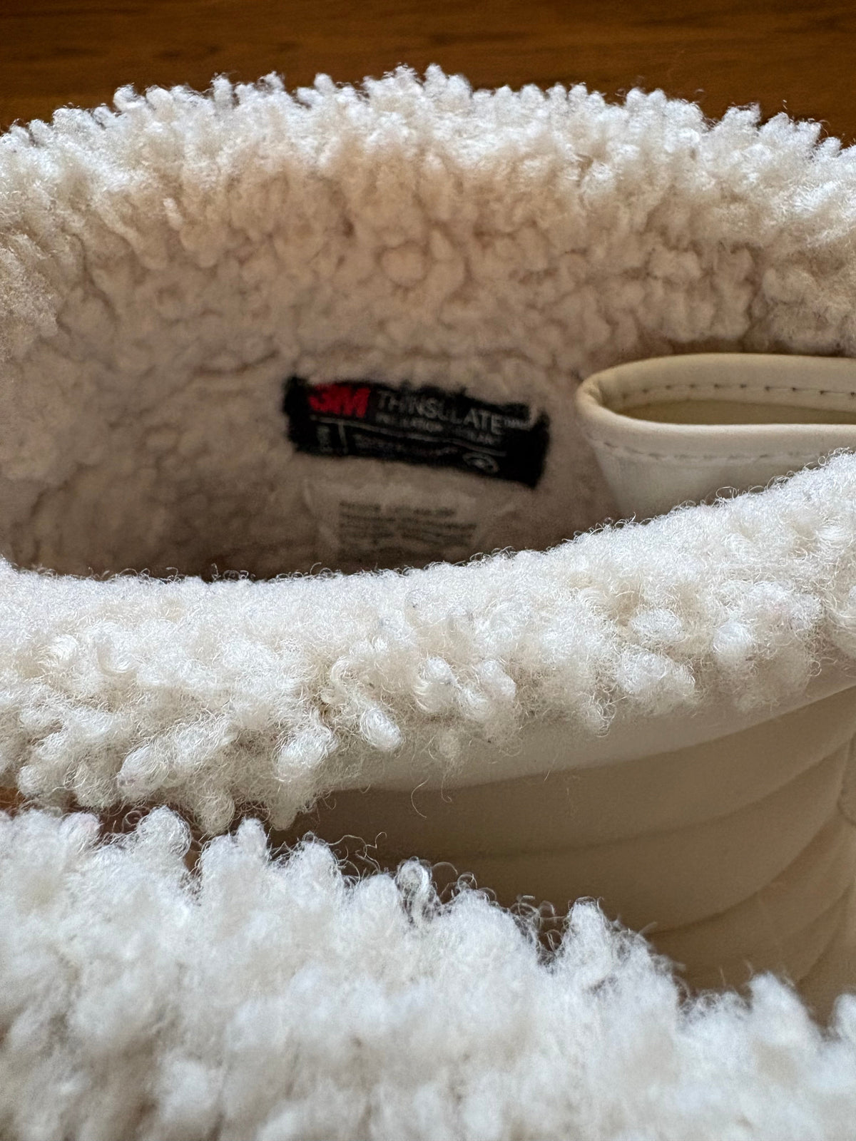#74 Girls DSG Ivory Winter Boots - Size 4