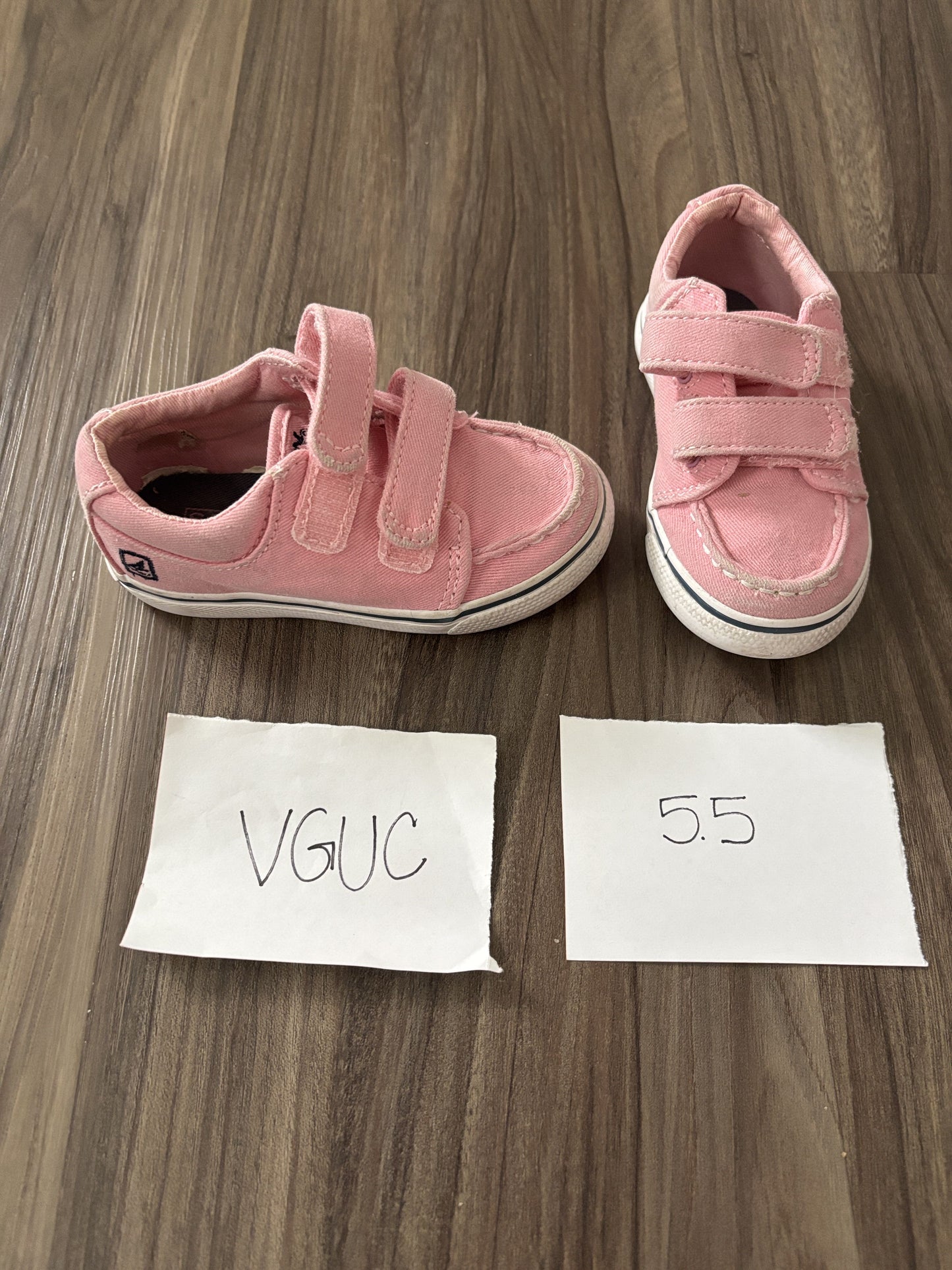 #138 - 5.5T - VGUC Sperry - Pink Flats - PU 45236
