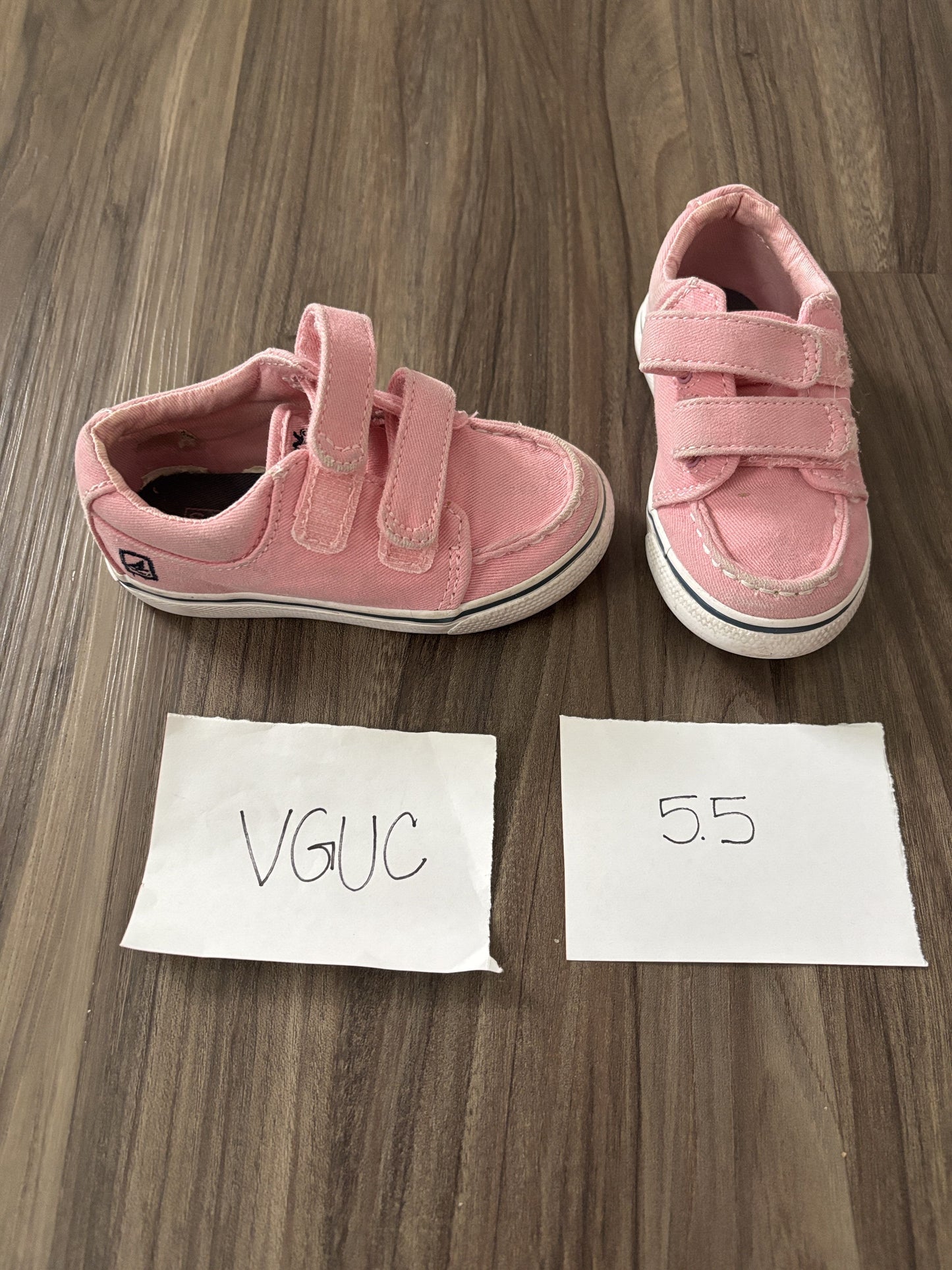 #77 - 5.5T Shoe - VGUC Sperry's - Pink Shoes