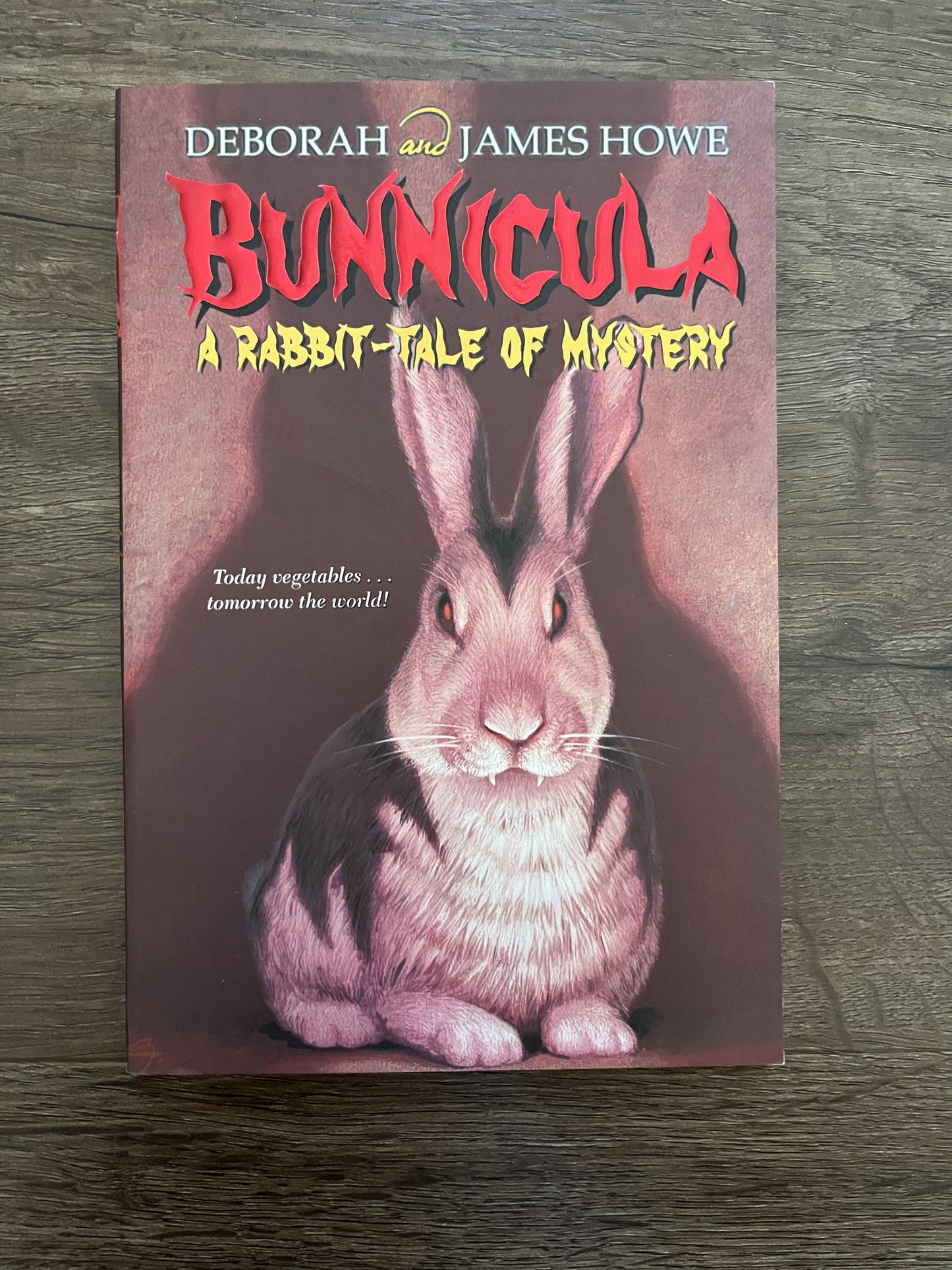 #124 NEW Bunnicula A Rabbit Tale of Mystery Paperback