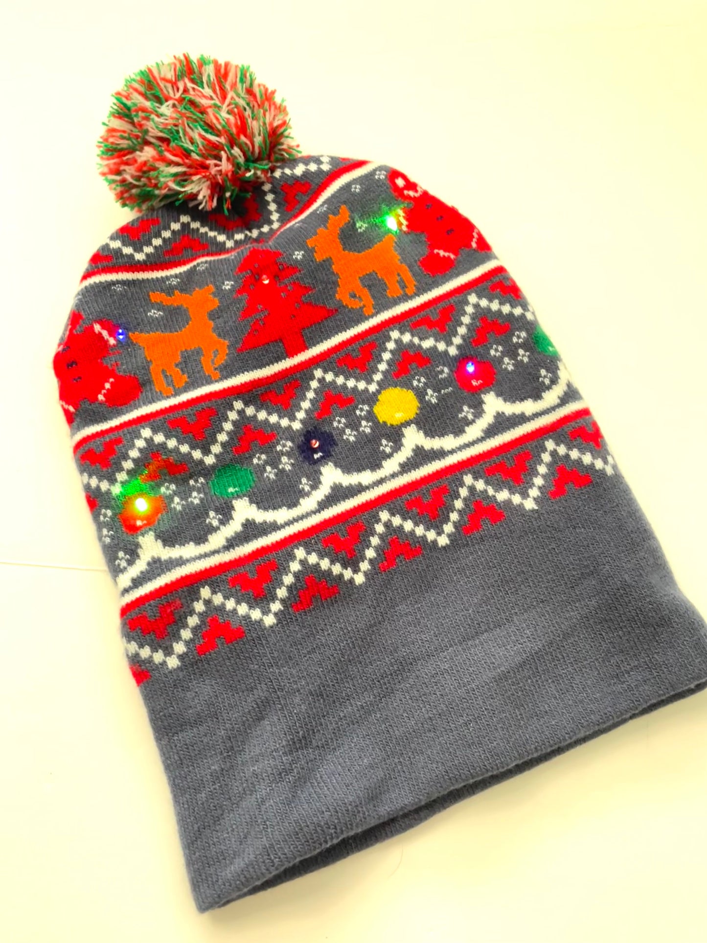 #121 Light Up Christmas Hat, no size but would fit an average pre-teen head, EUC