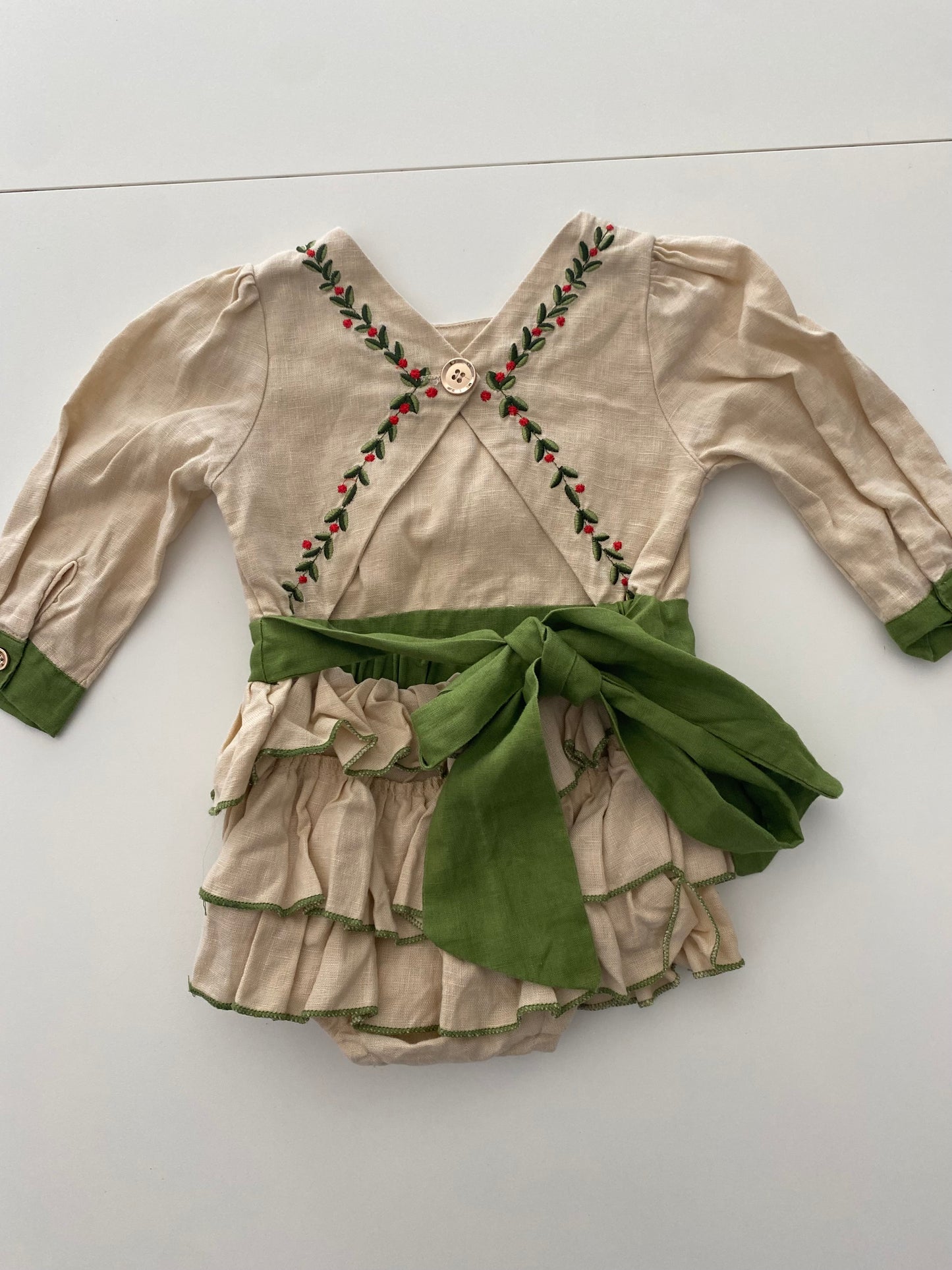 #117, Girls 2T, Eliza Grace Beige Holiday romper,EUC