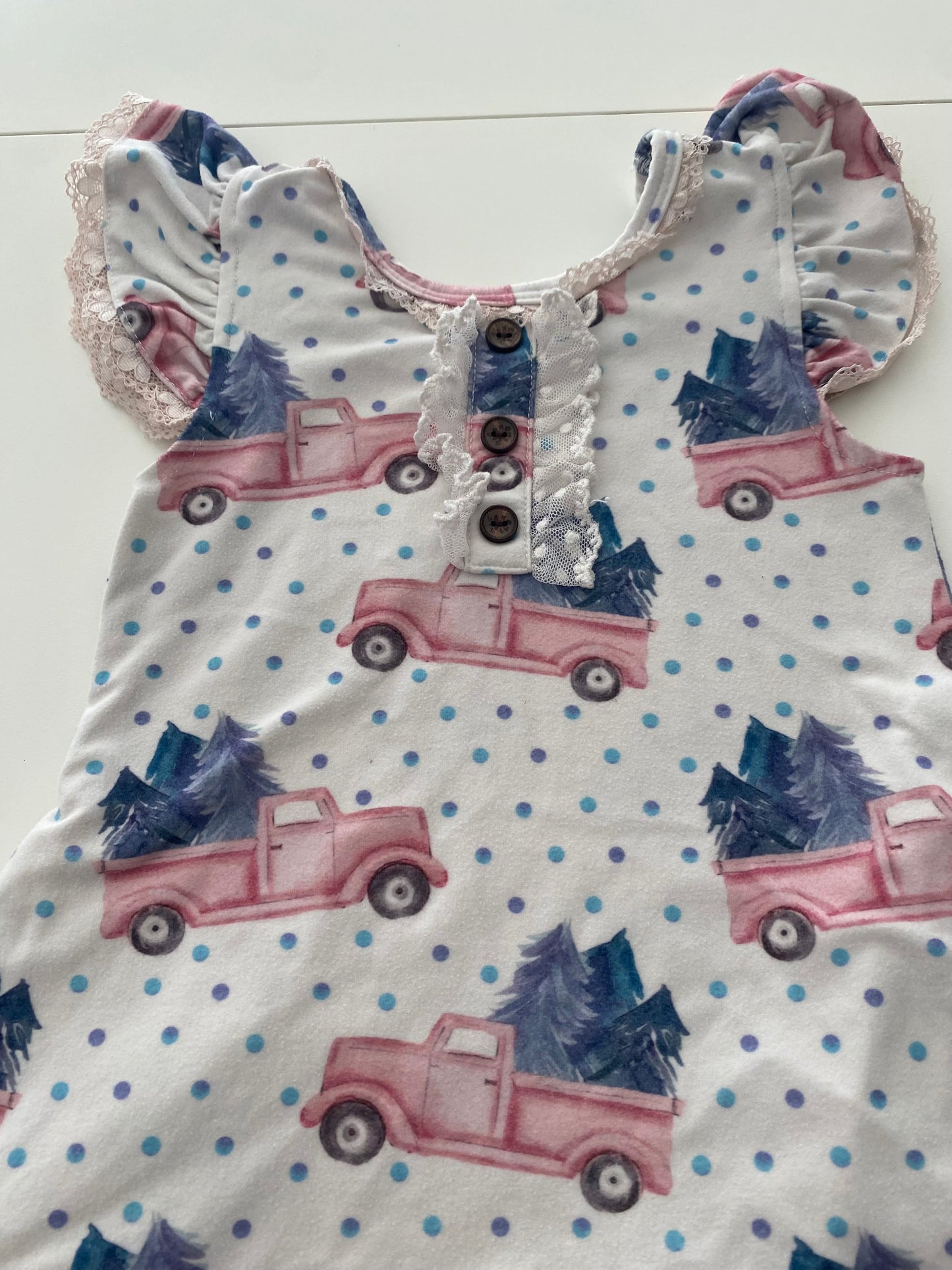 #117, Girls 2T, Jane + Jo Holiday Truck Nightgown, GUC