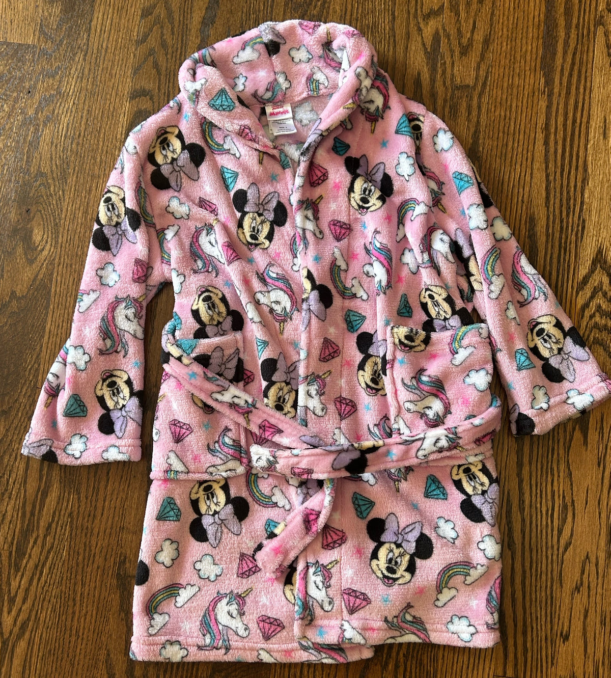Seller 120, EUC Girls Bath Robe Size 6