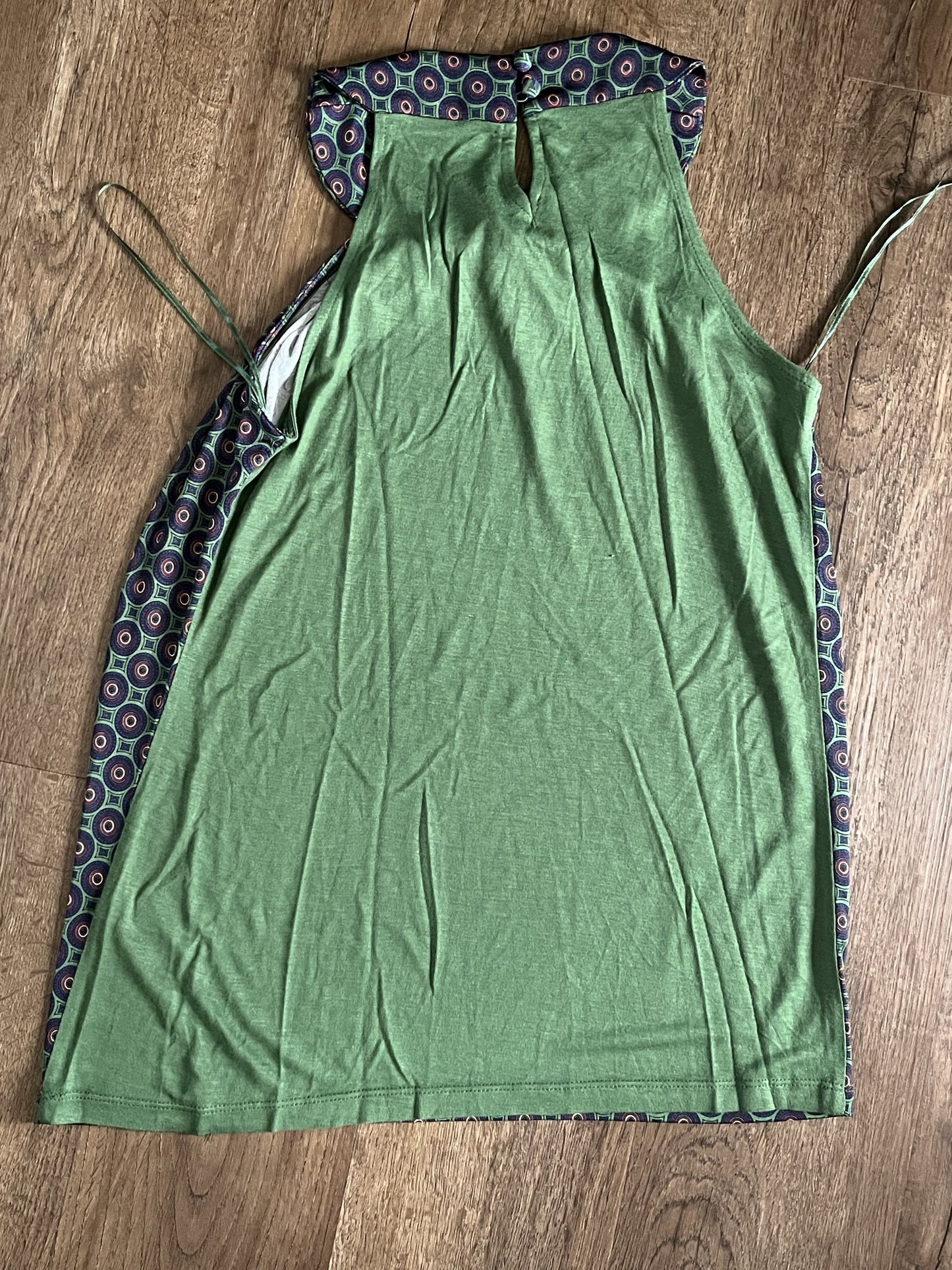 #124 NWOT Green & Navy Print Mixed Media Halter Women's XS