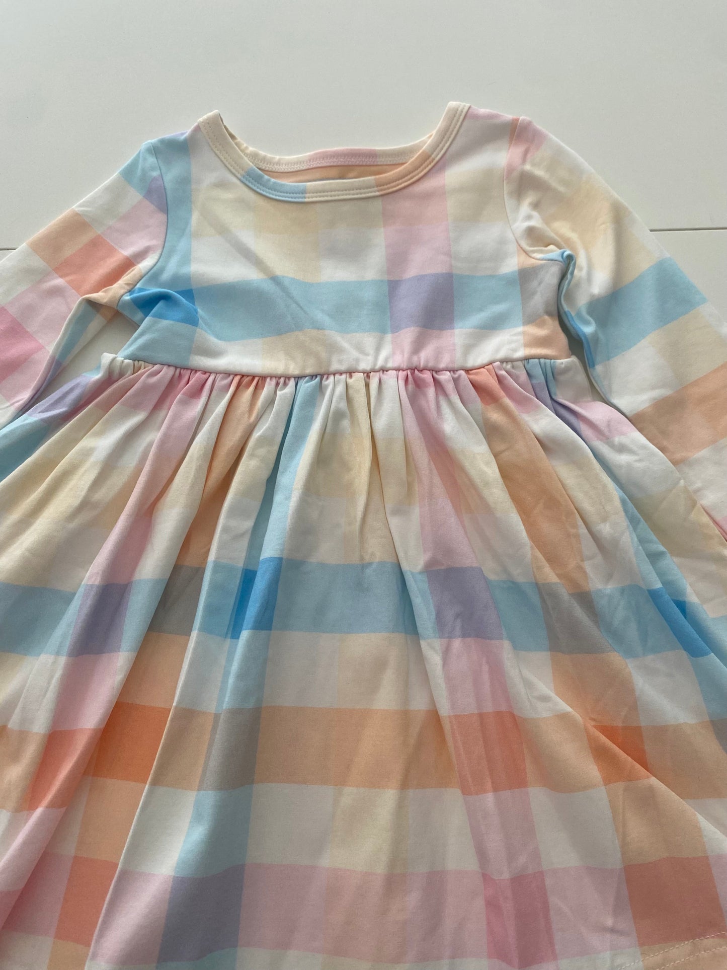 #117, Girls 2T, Smocked Sweets pastel checkered dress, New